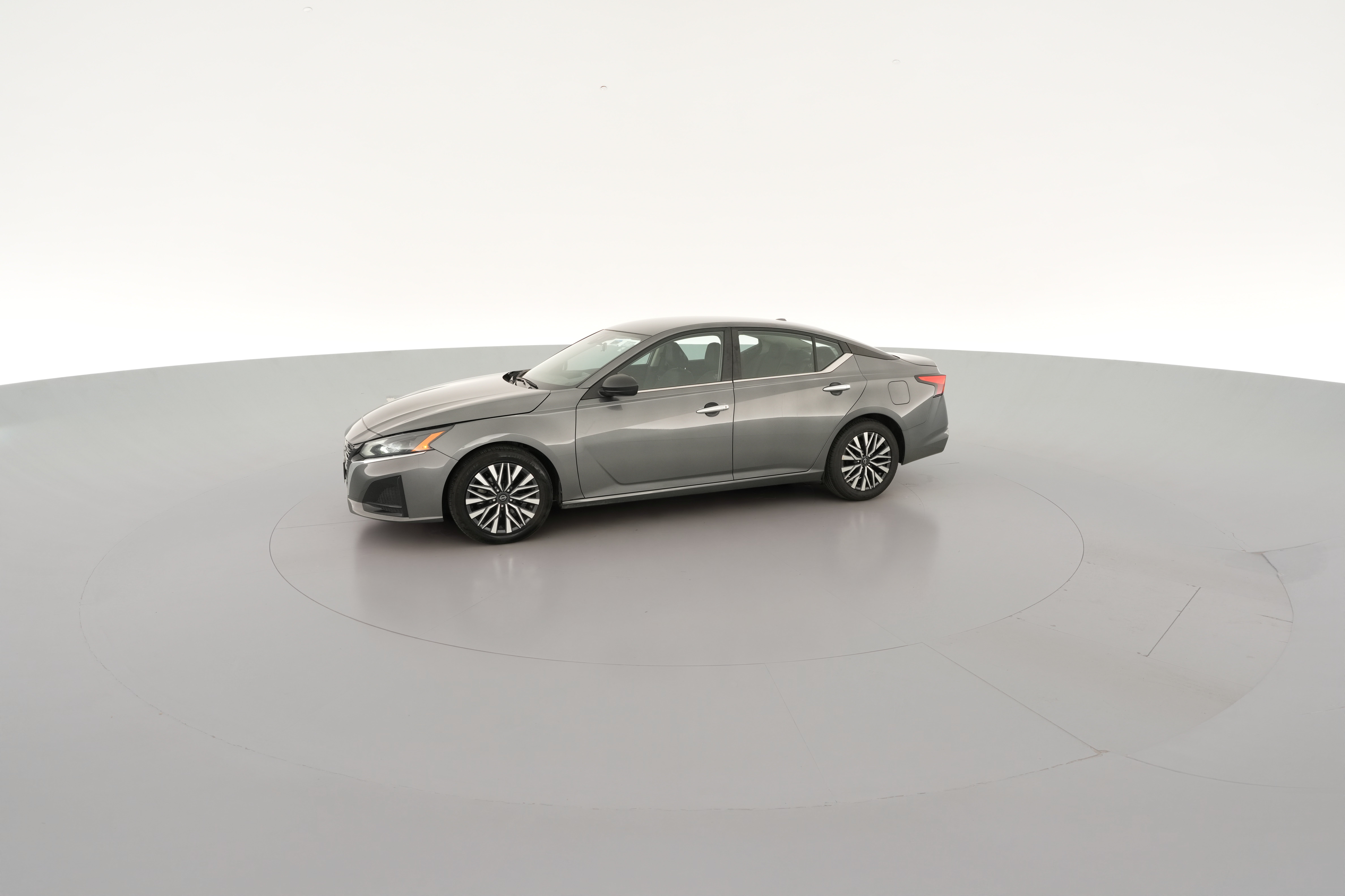 2024 Nissan Altima SV - Photo 23