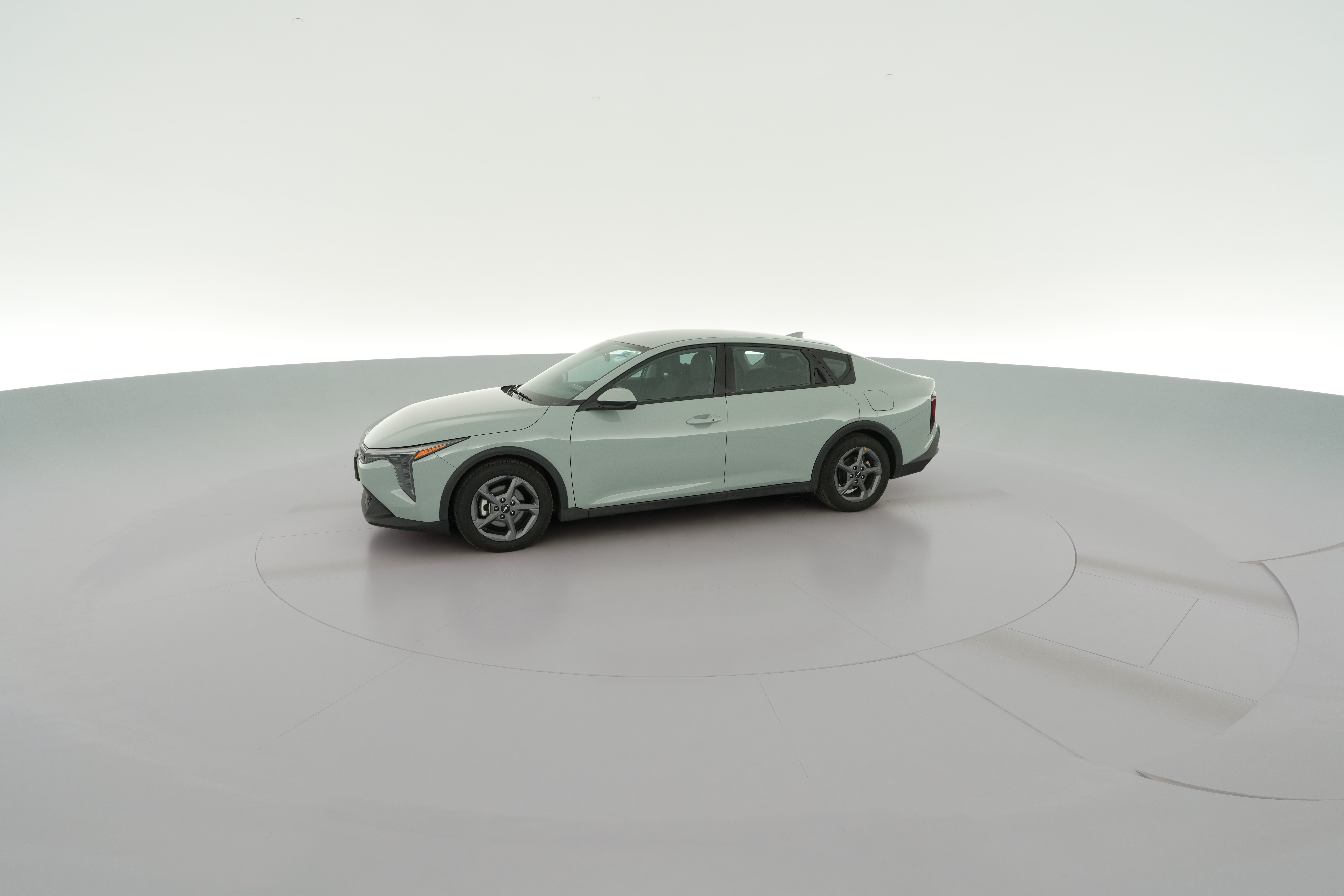 2025 Kia K4 LXS - Photo 24