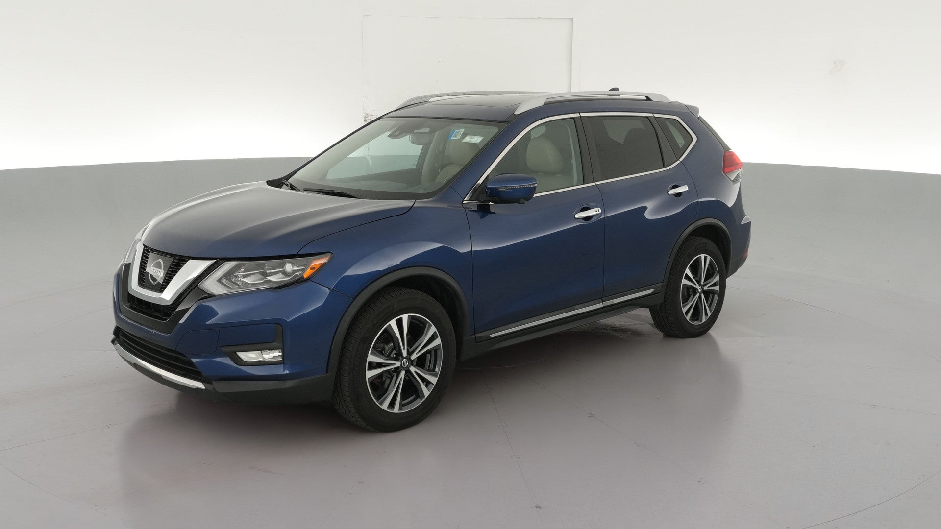 2017 Nissan Rogue vehicle photo