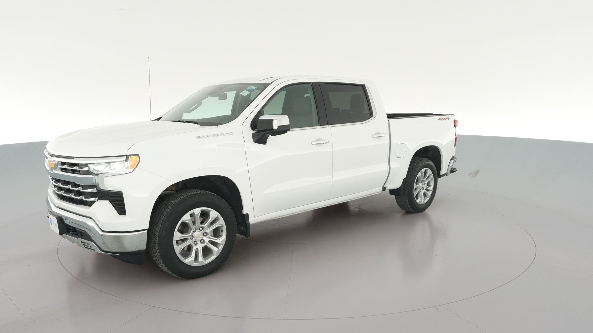 2025 Chevrolet Silverado 1500 Crew Cab vehicle photo