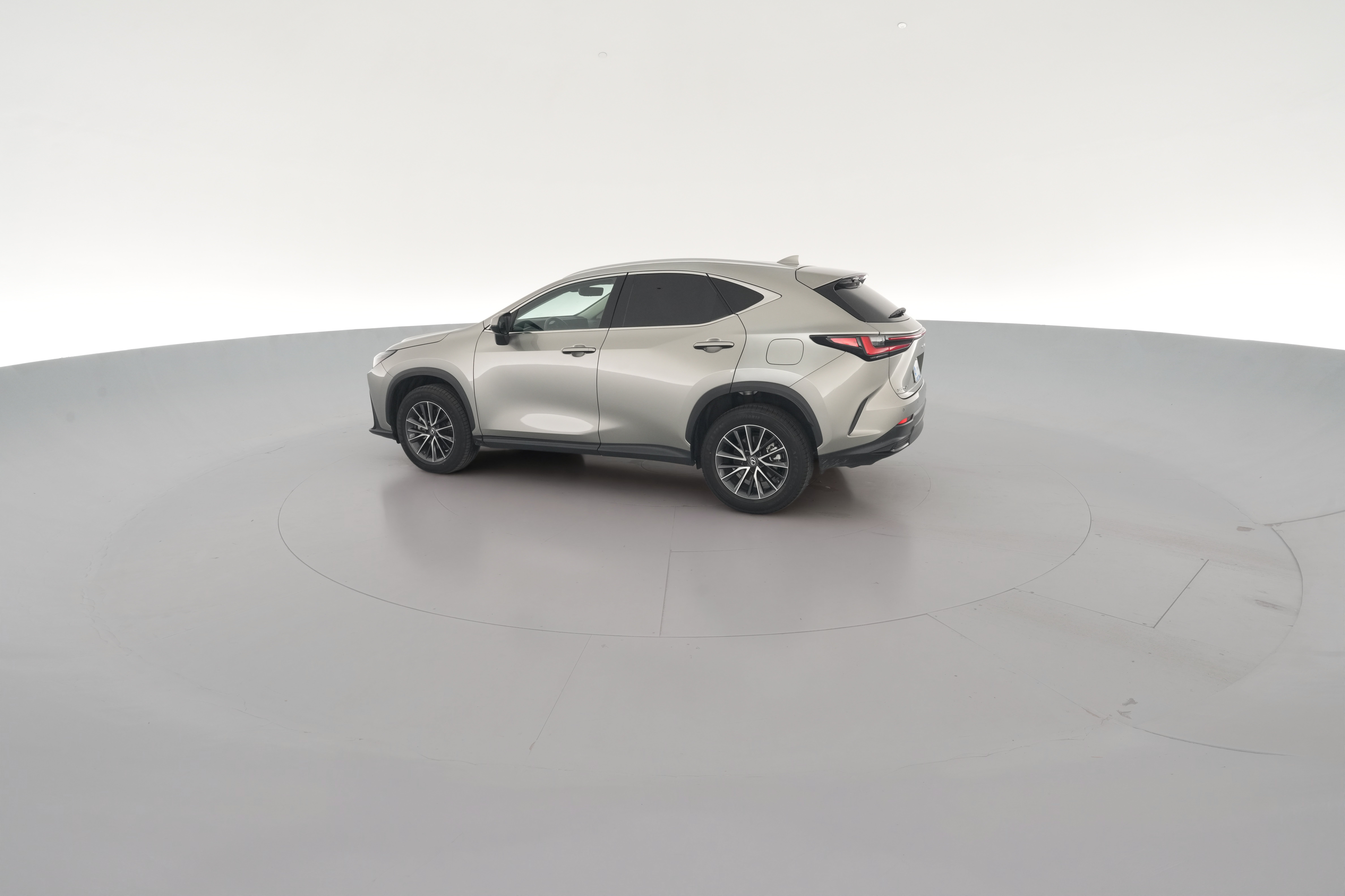 2022 Lexus NX 350 - Photo 31