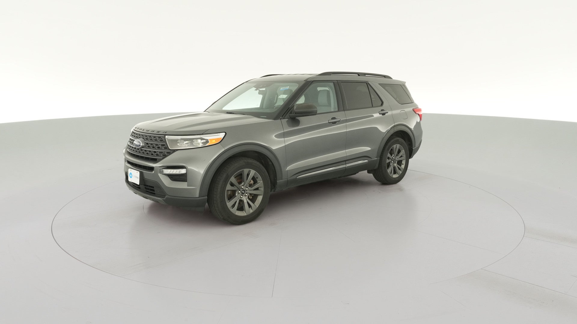 2021 Ford Explorer vehicle photo