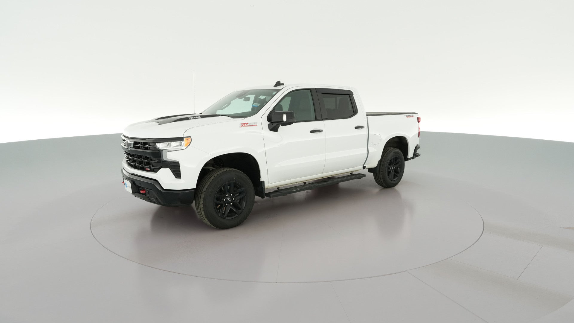 2024 Chevrolet Silverado 1500 Crew Cab vehicle photo