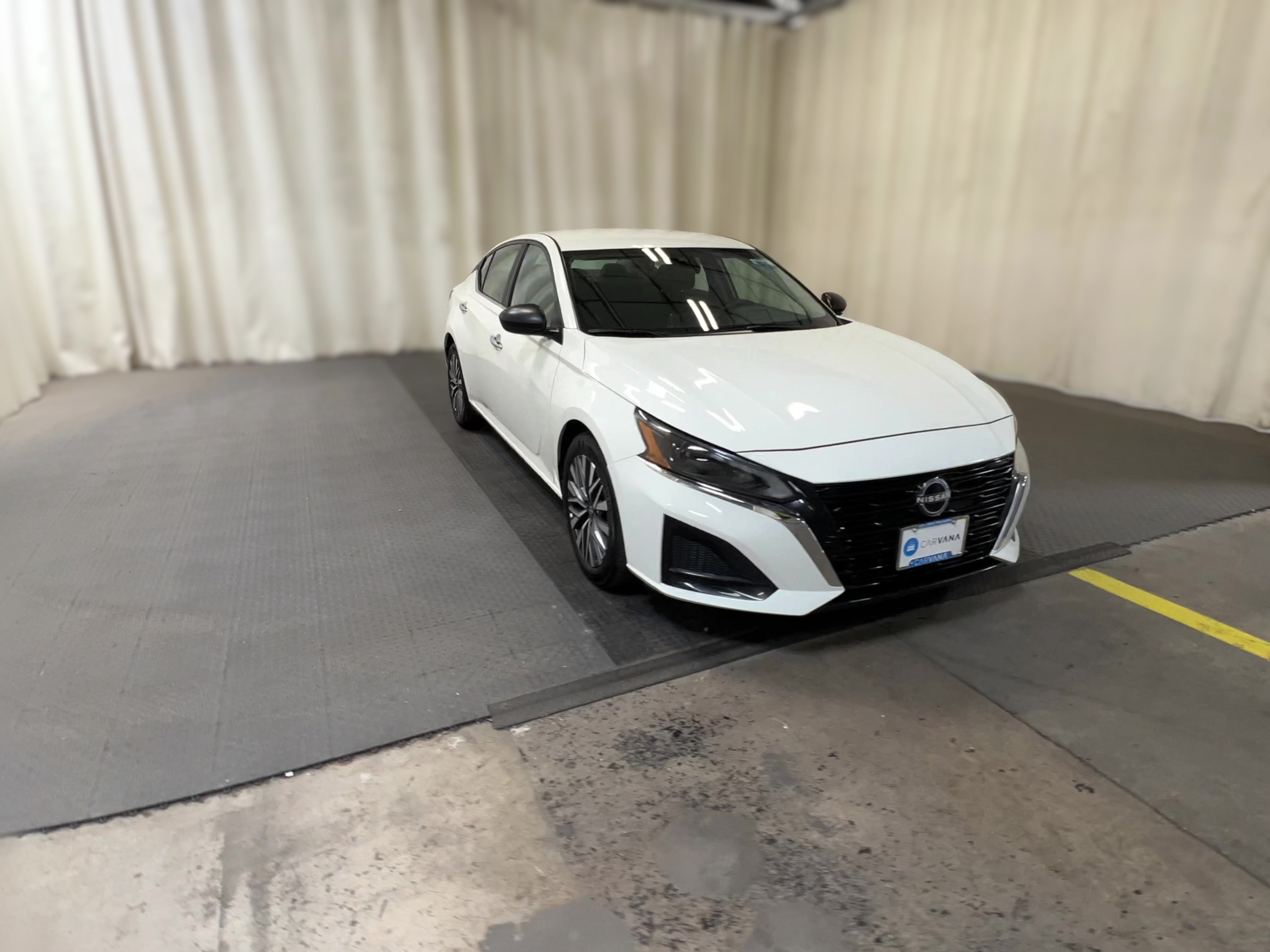 2025 Nissan Altima SV - Photo 34