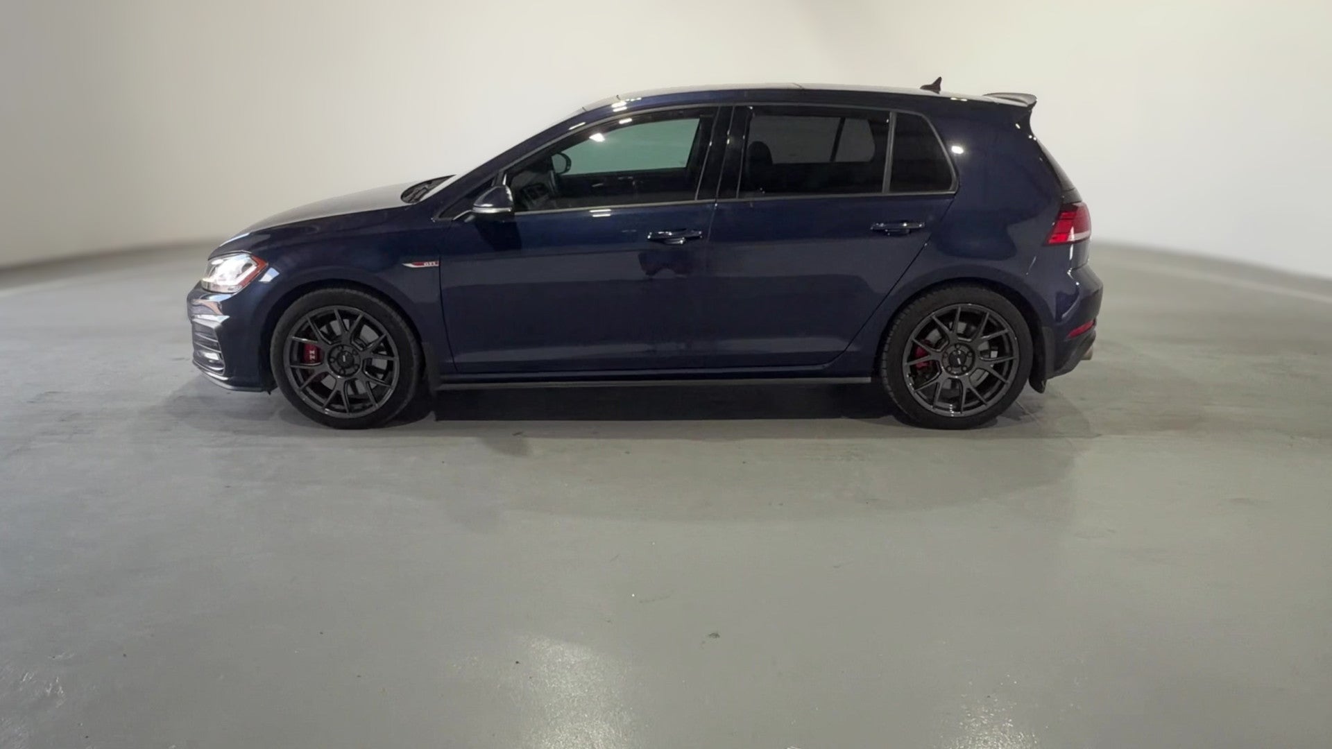 2019 Volkswagen Golf GTI vehicle photo