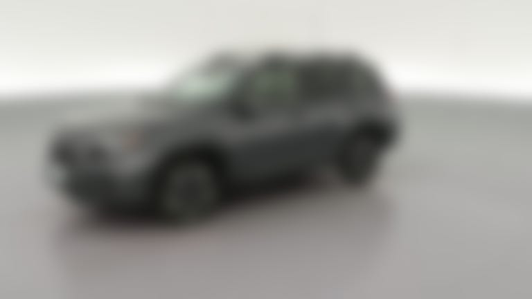 2025 Subaru Forester vehicle photo