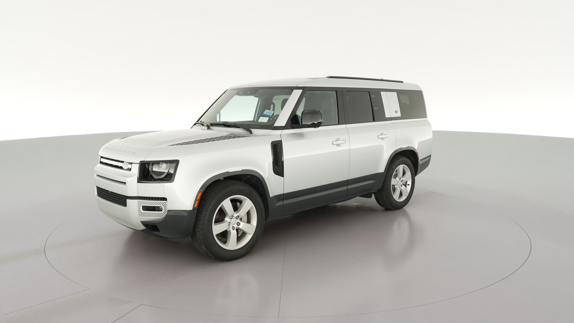 2023 Land Rover Defender 130 vehicle photo