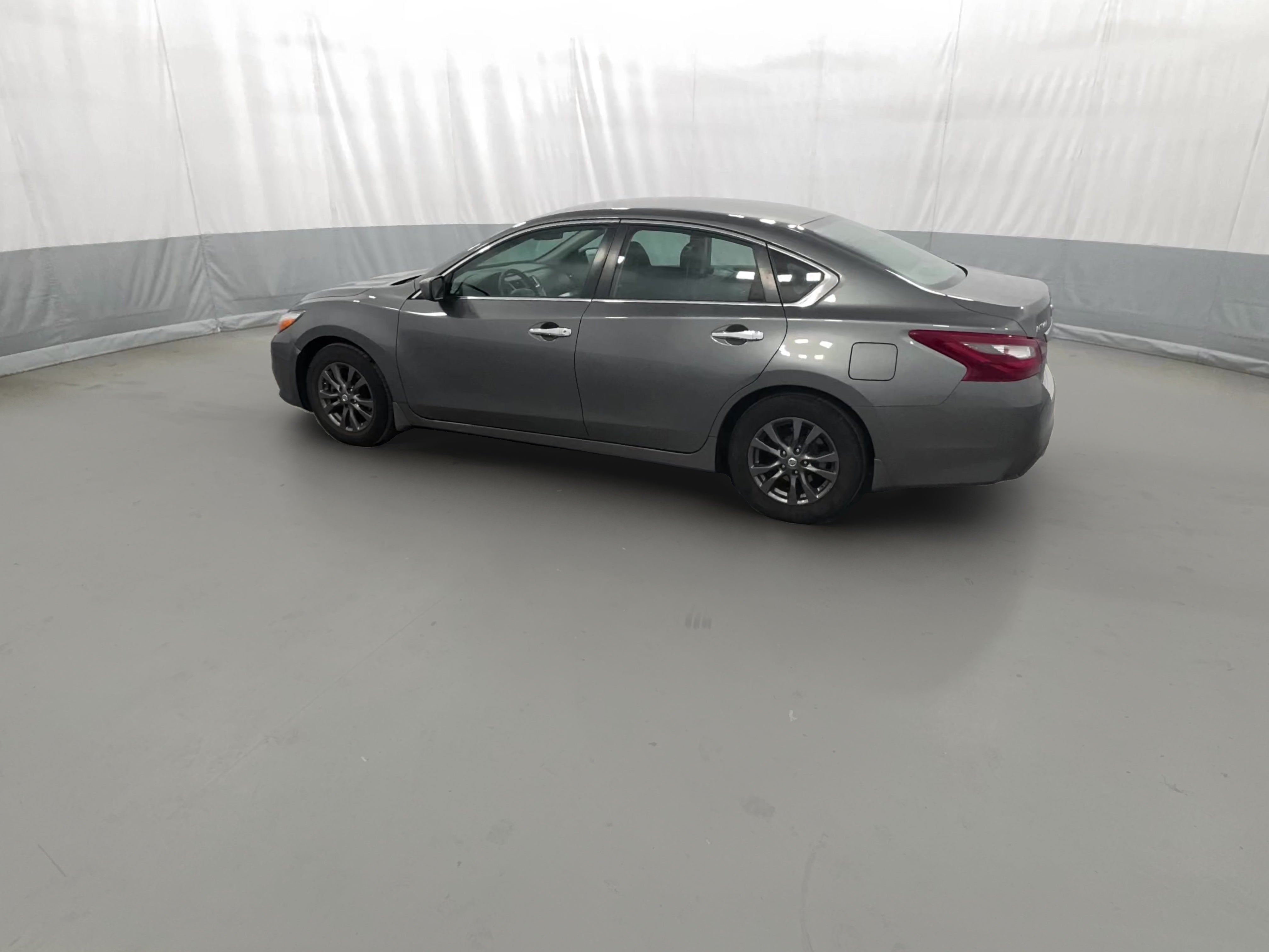 2018 Nissan Altima S - Photo 27
