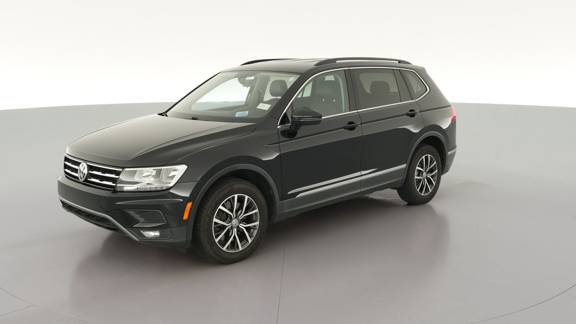 2018 Volkswagen Tiguan vehicle photo