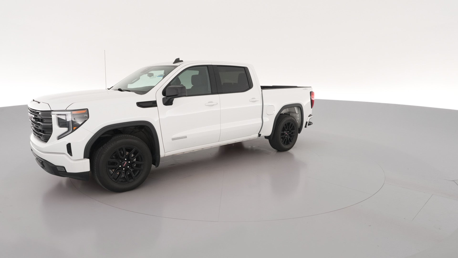2024 GMC Sierra 1500 Crew Cab vehicle photo