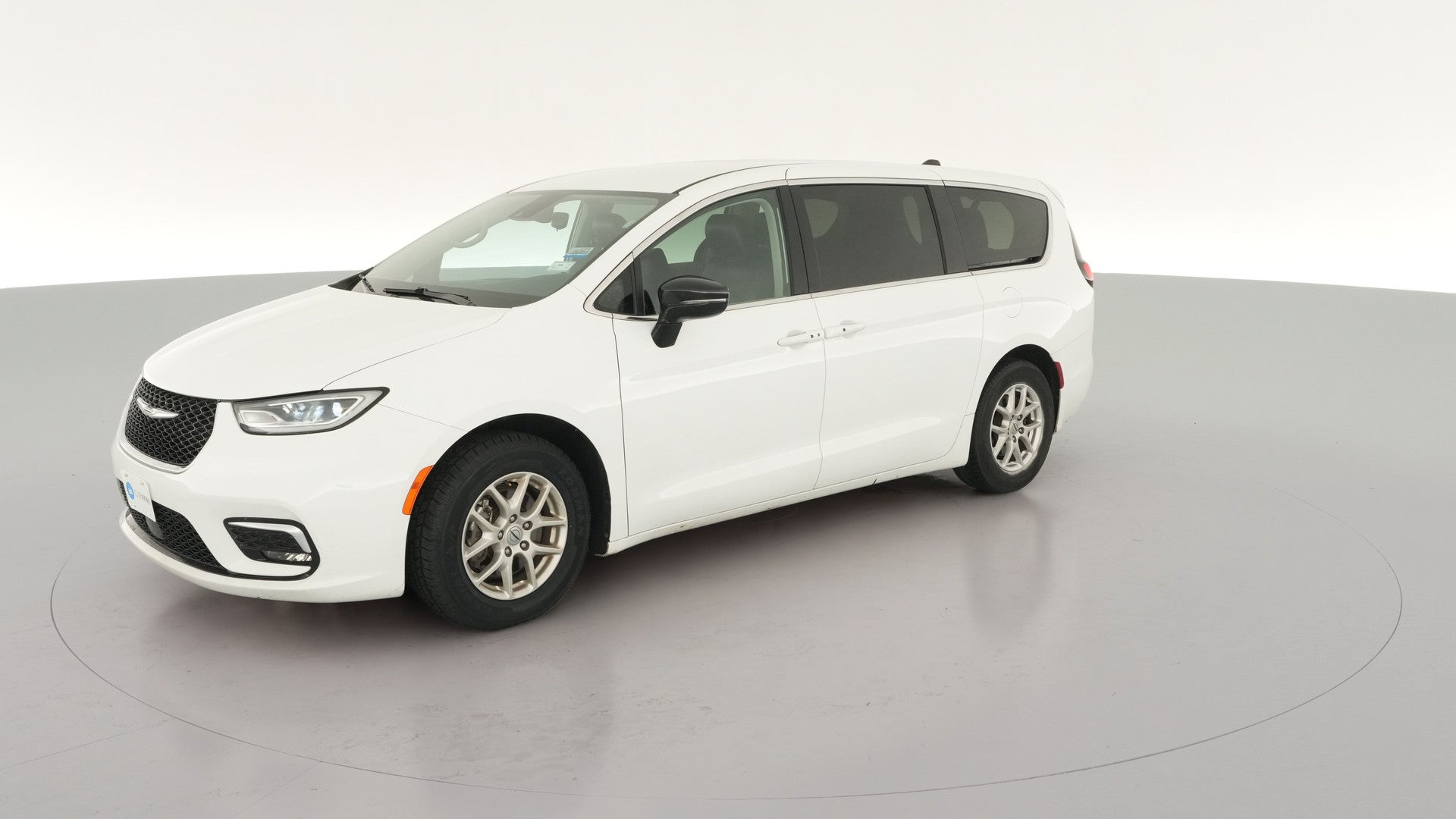 2024 Chrysler Pacifica vehicle photo
