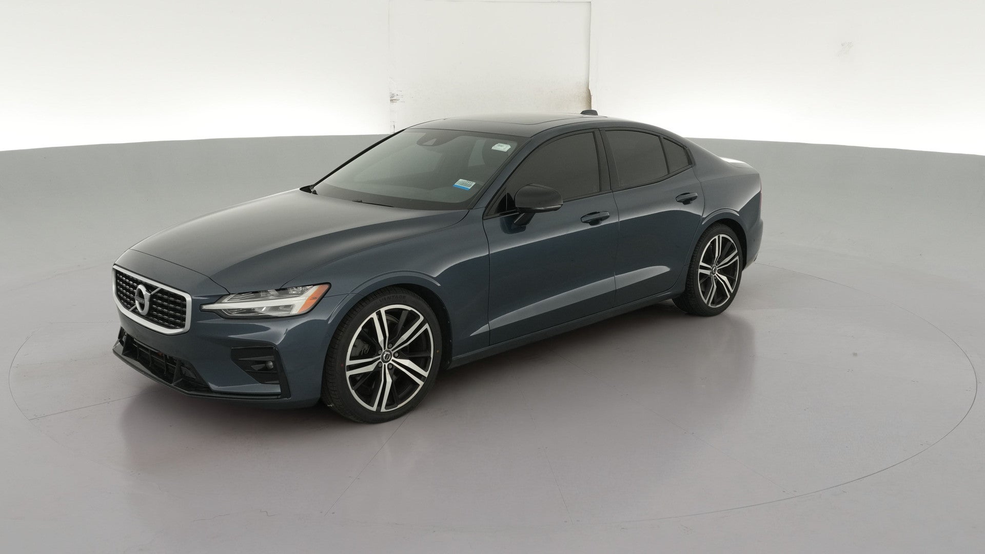 2019 Volvo S60 vehicle photo