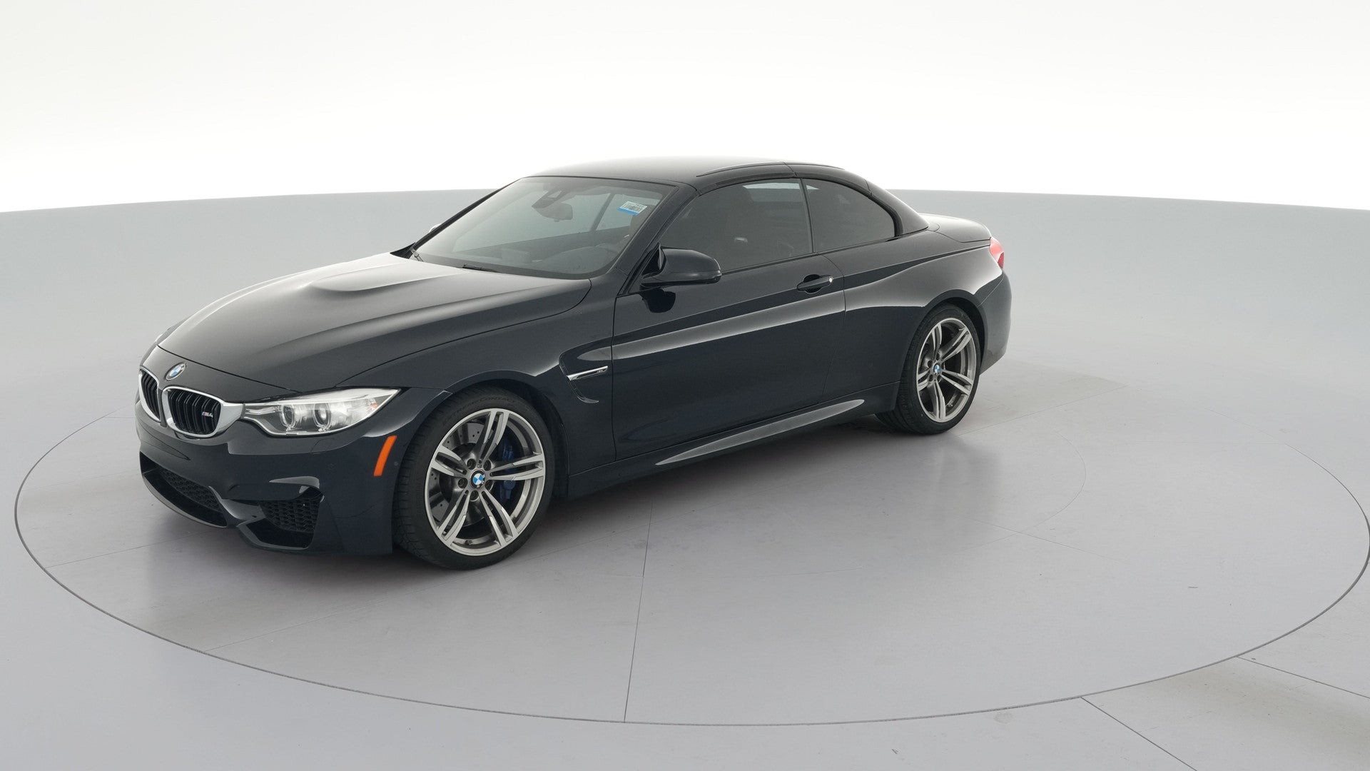 2016 BMW M4 vehicle photo