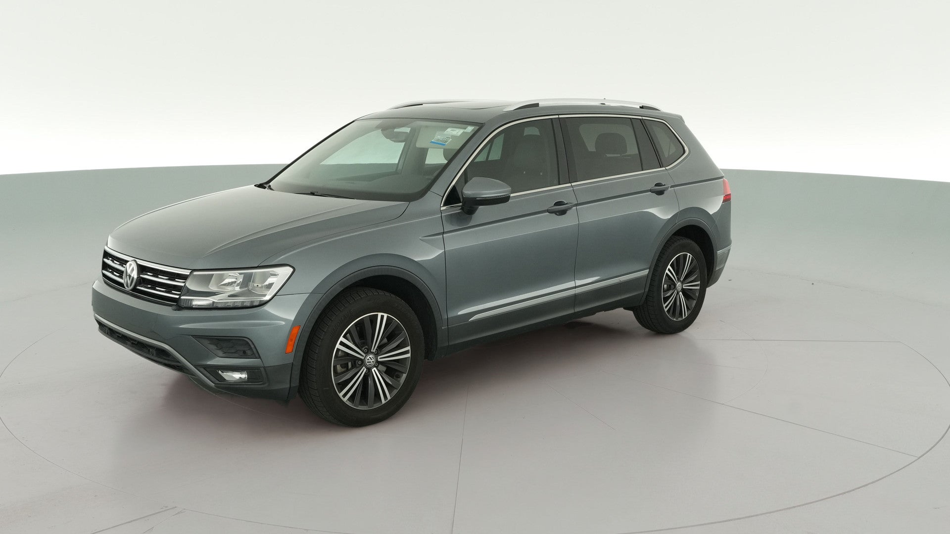 2019 Volkswagen Tiguan vehicle photo