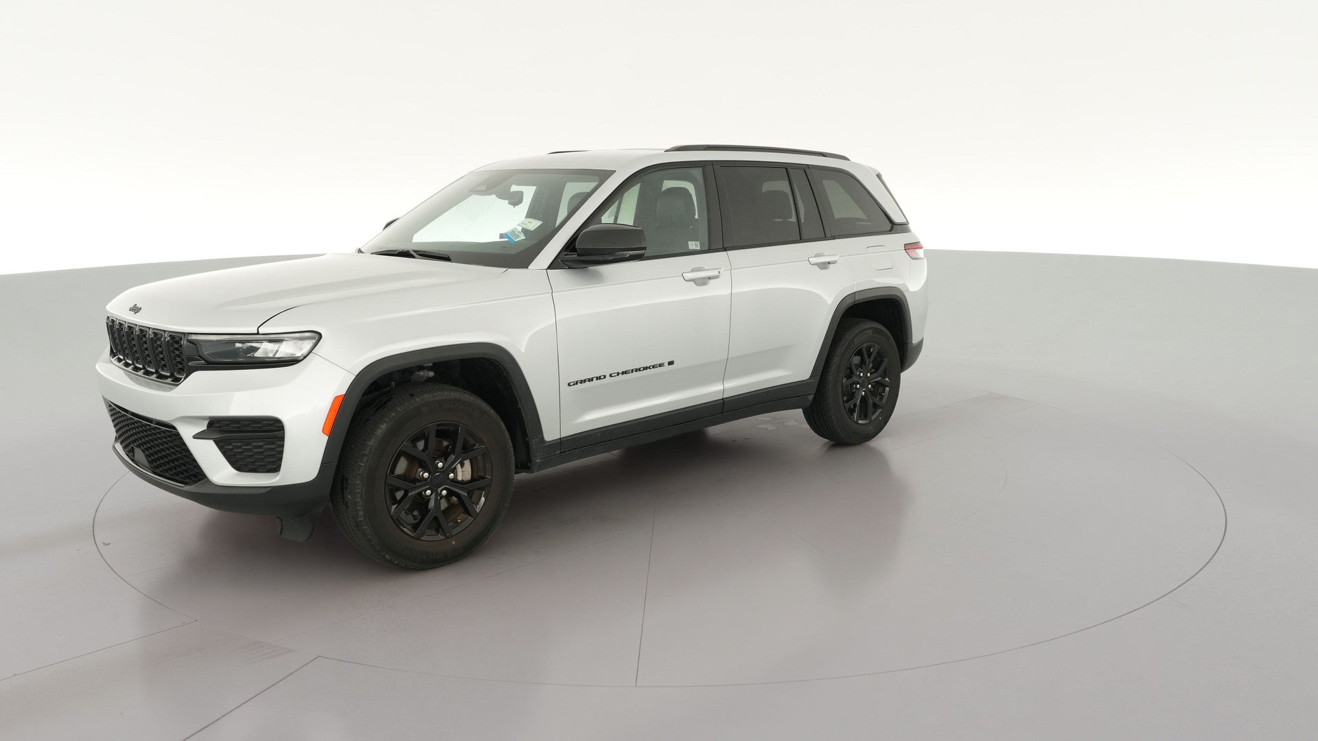 2024 Jeep Grand Cherokee vehicle photo