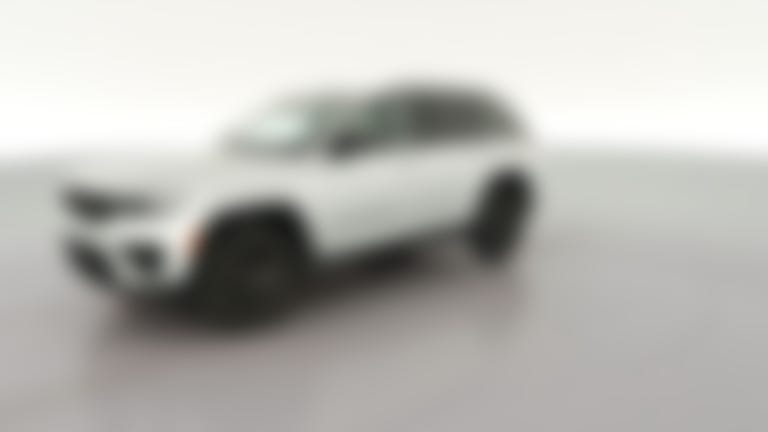 2024 Jeep Grand Cherokee vehicle photo