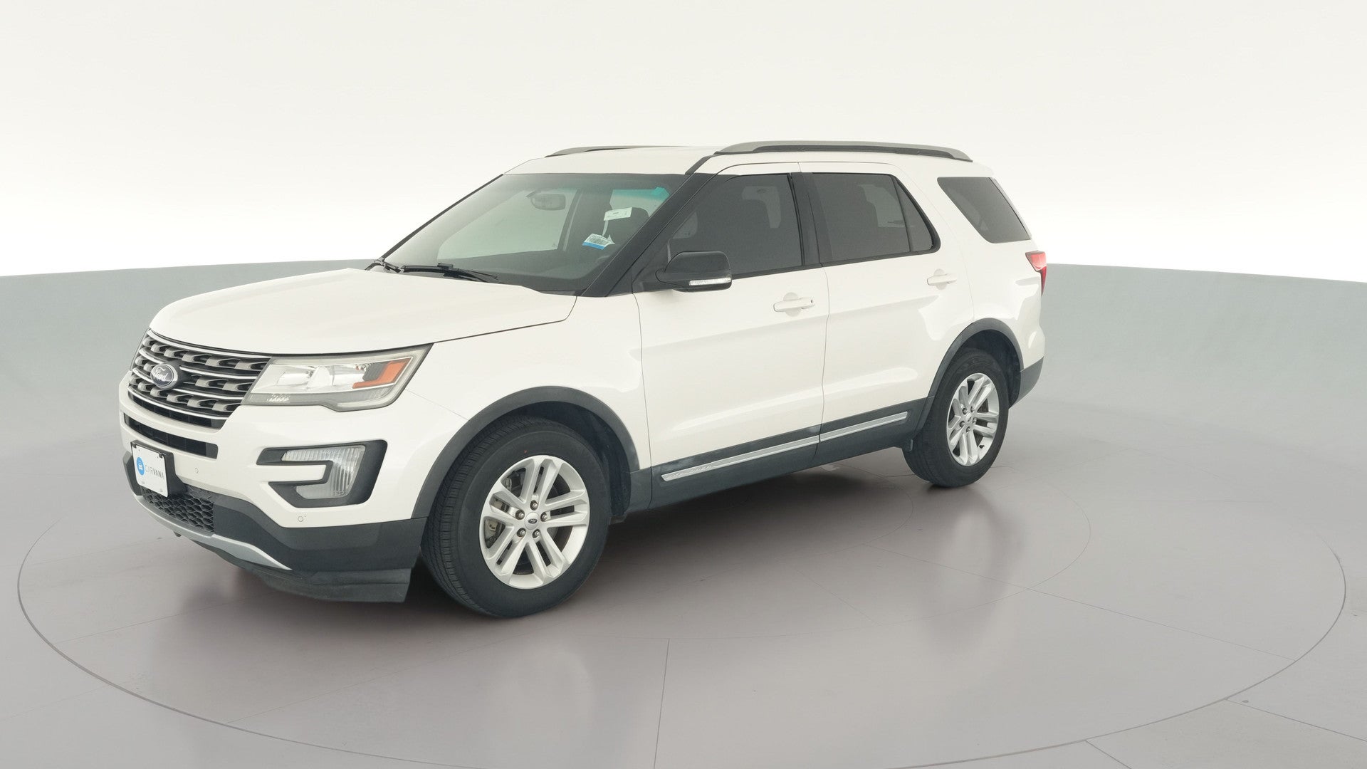 2017 Ford Explorer vehicle photo