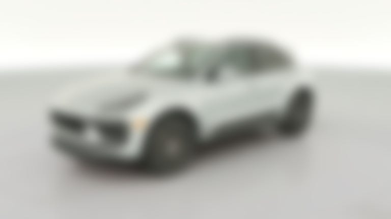2023 Porsche Macan vehicle photo