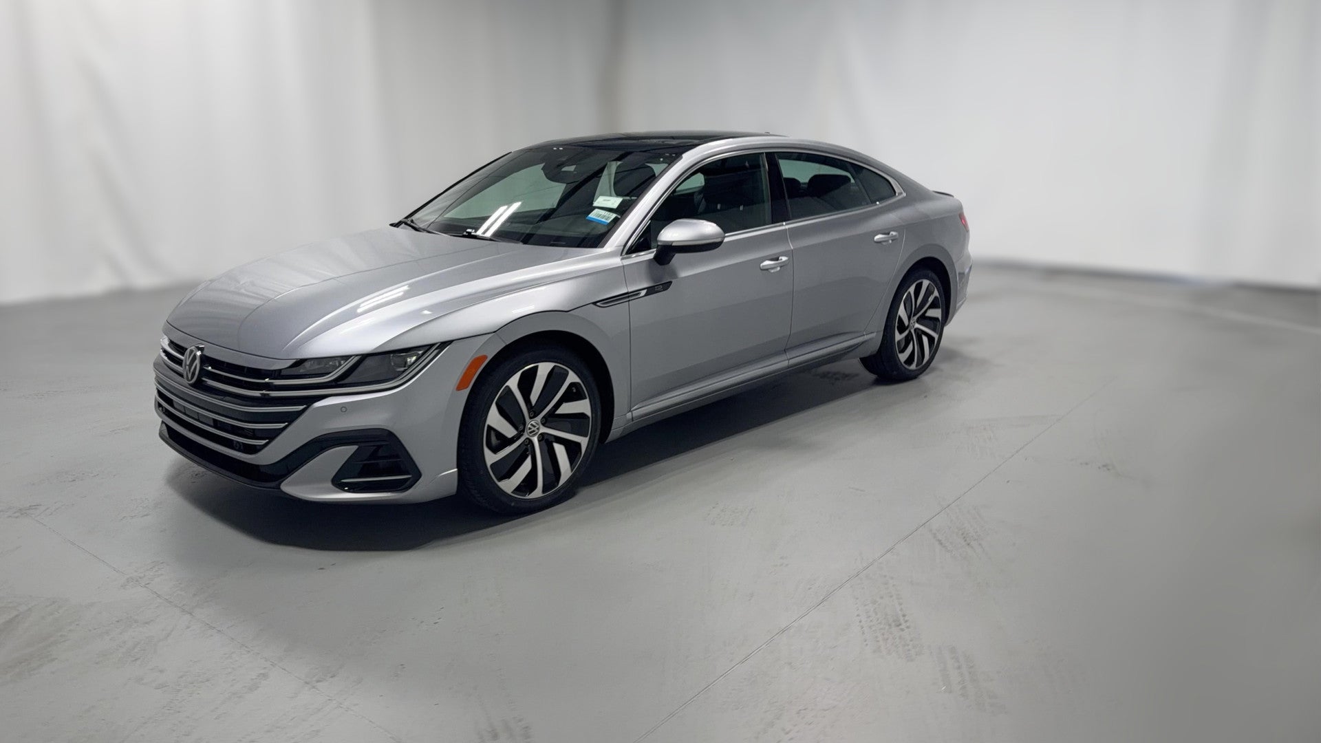 2021 Volkswagen Arteon vehicle photo