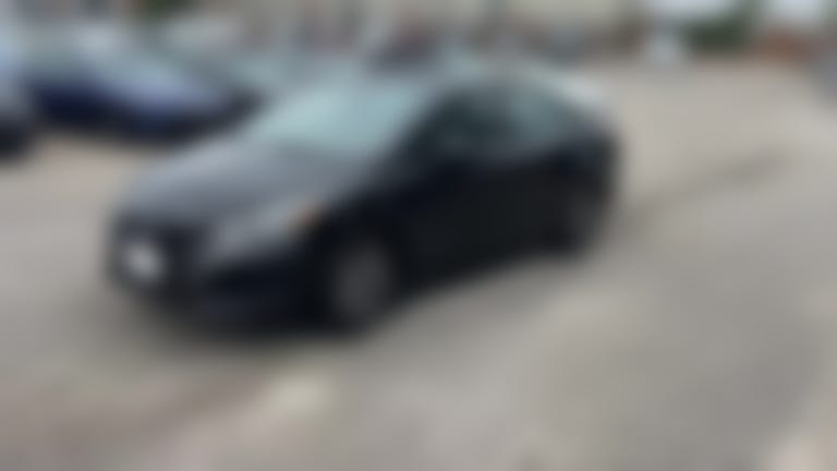 2025 Nissan Versa vehicle photo