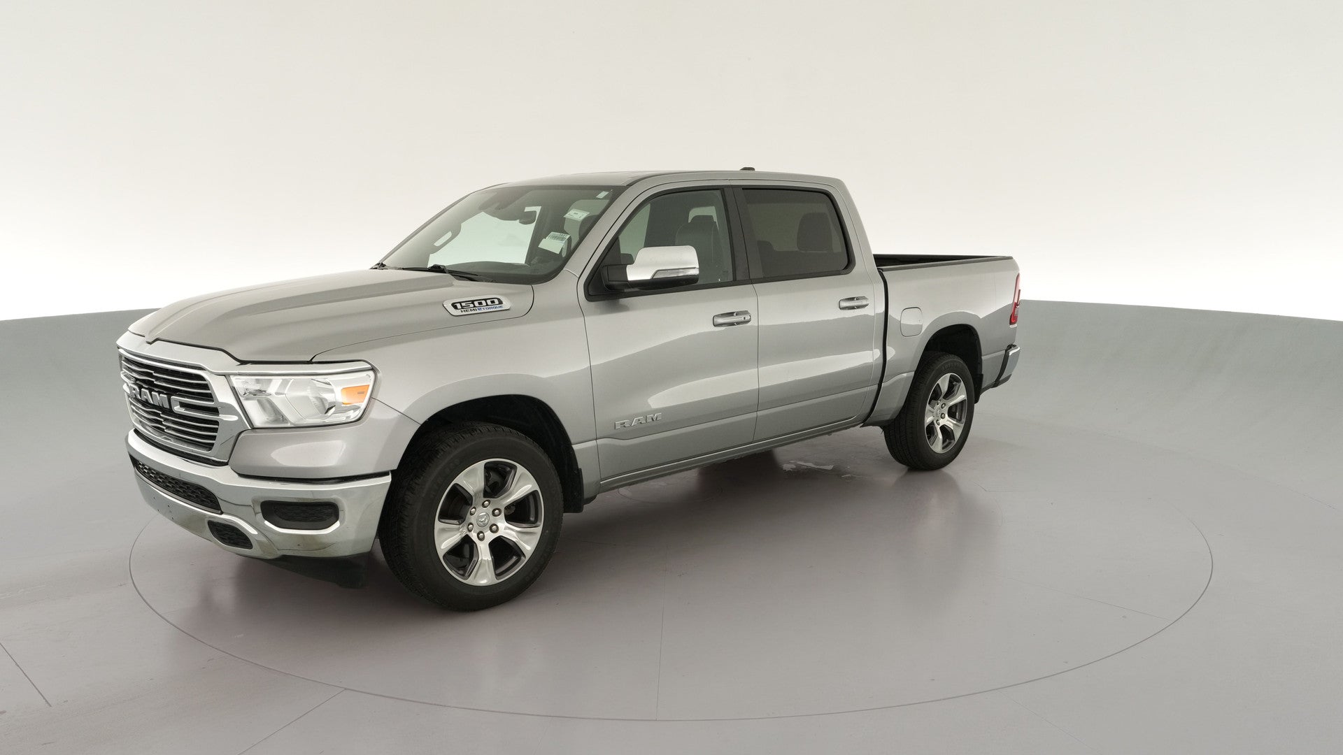 2024 Ram 1500 Crew Cab vehicle photo