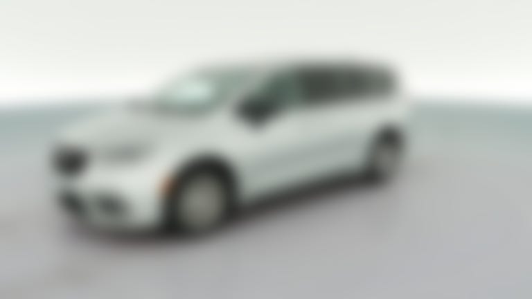 2024 Chrysler Pacifica vehicle photo