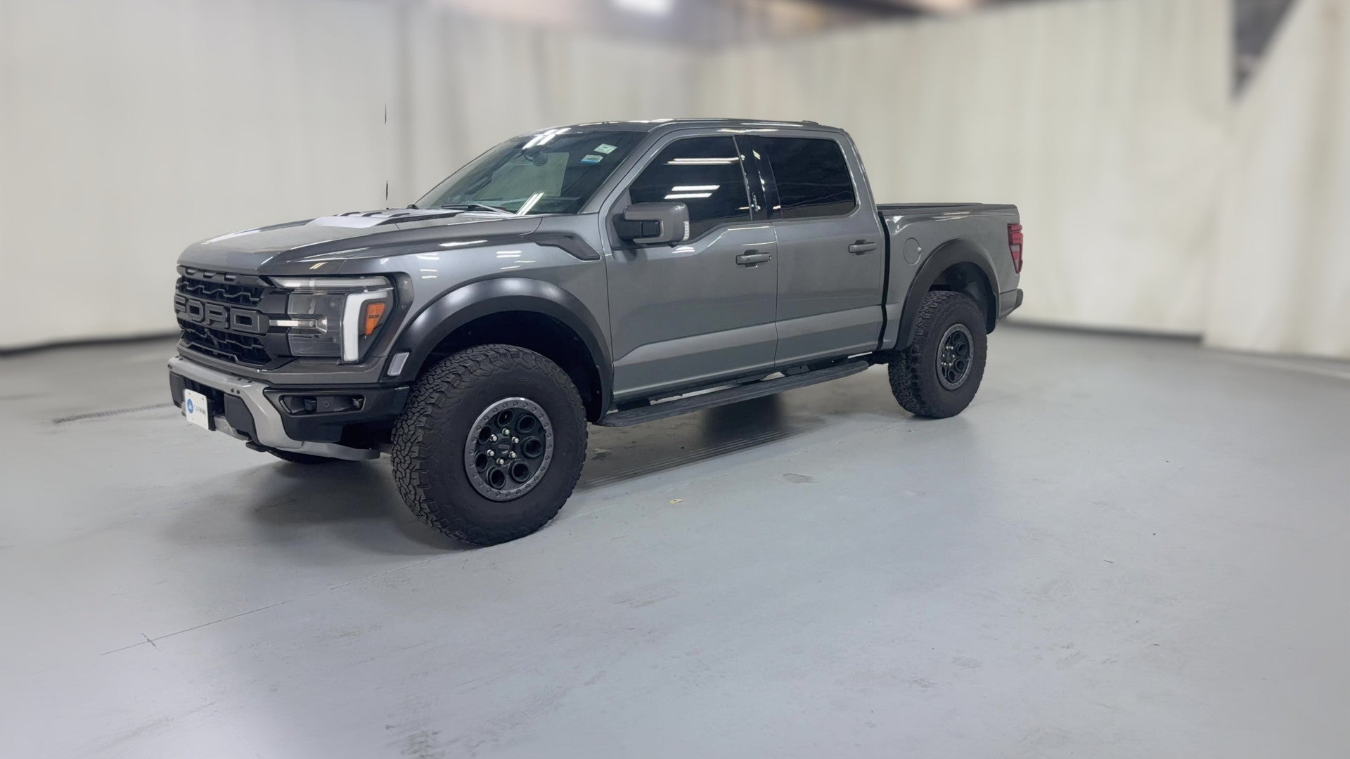 2024 Ford F150 SuperCrew Cab vehicle photo