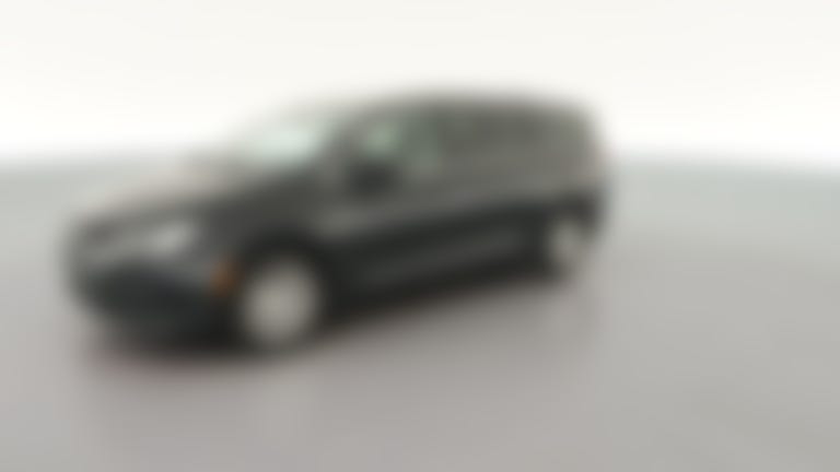 2023 Chrysler Voyager vehicle photo