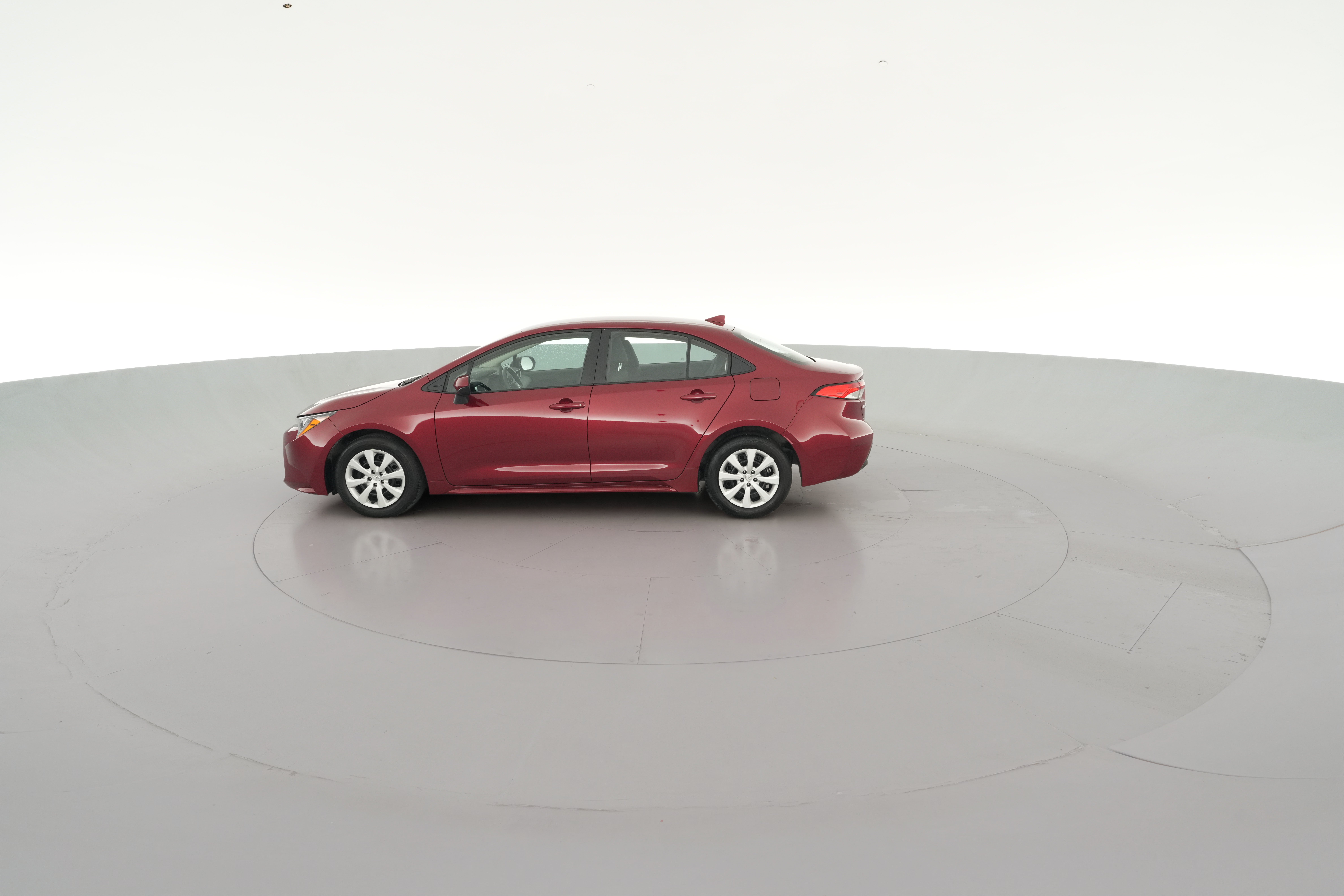 2025 Toyota Corolla LE - Photo 20
