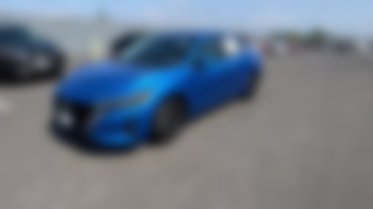 2025 Nissan Sentra vehicle photo