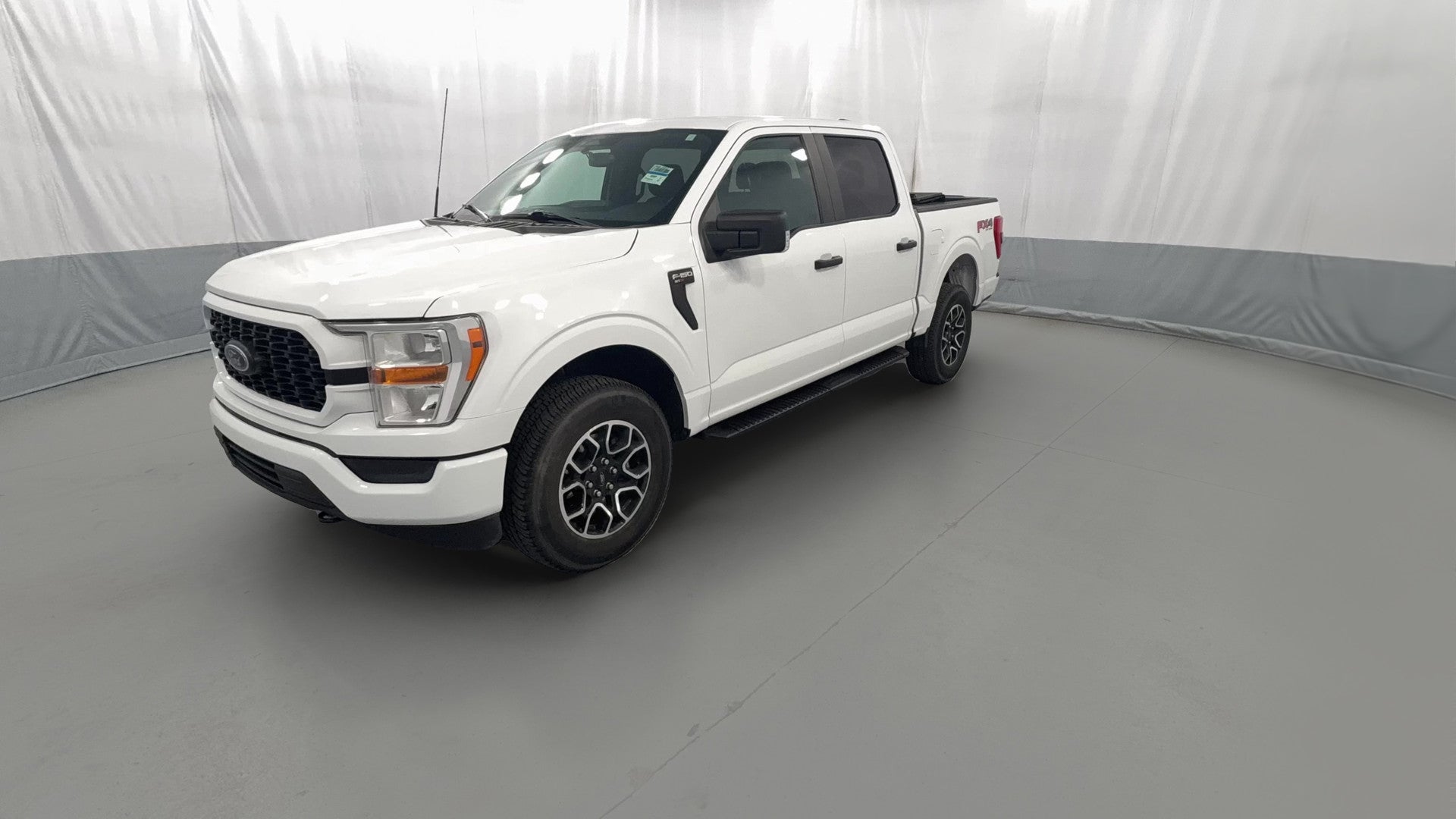 2022 Ford F150 SuperCrew Cab vehicle photo