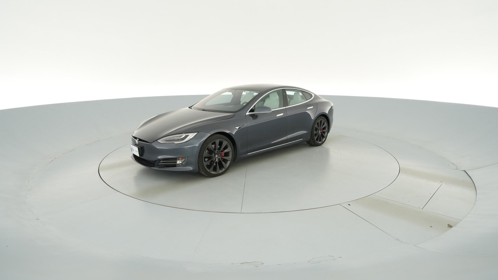 2020 Tesla Model S vehicle photo