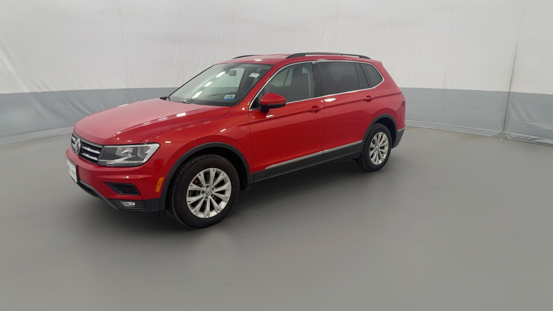 2018 Volkswagen Tiguan vehicle photo