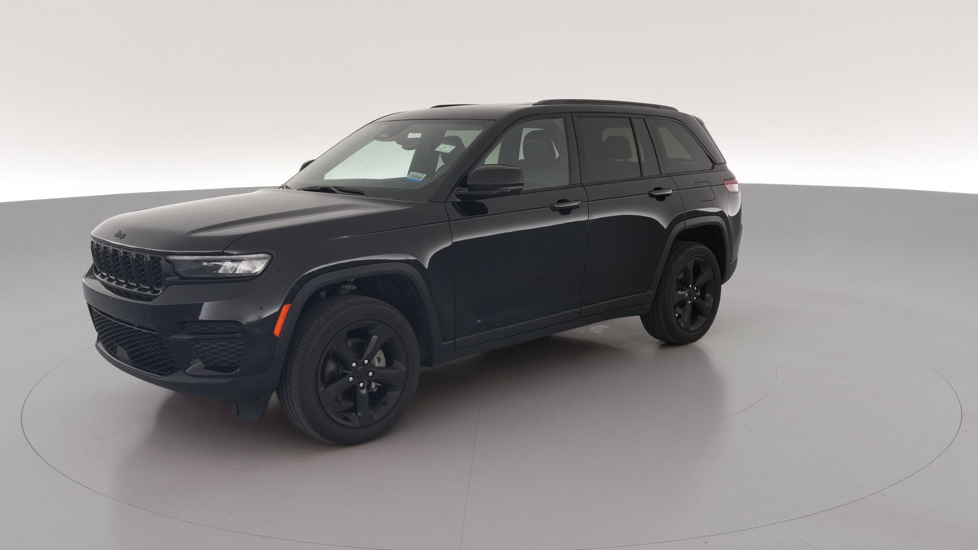 2024 Jeep Grand Cherokee vehicle photo