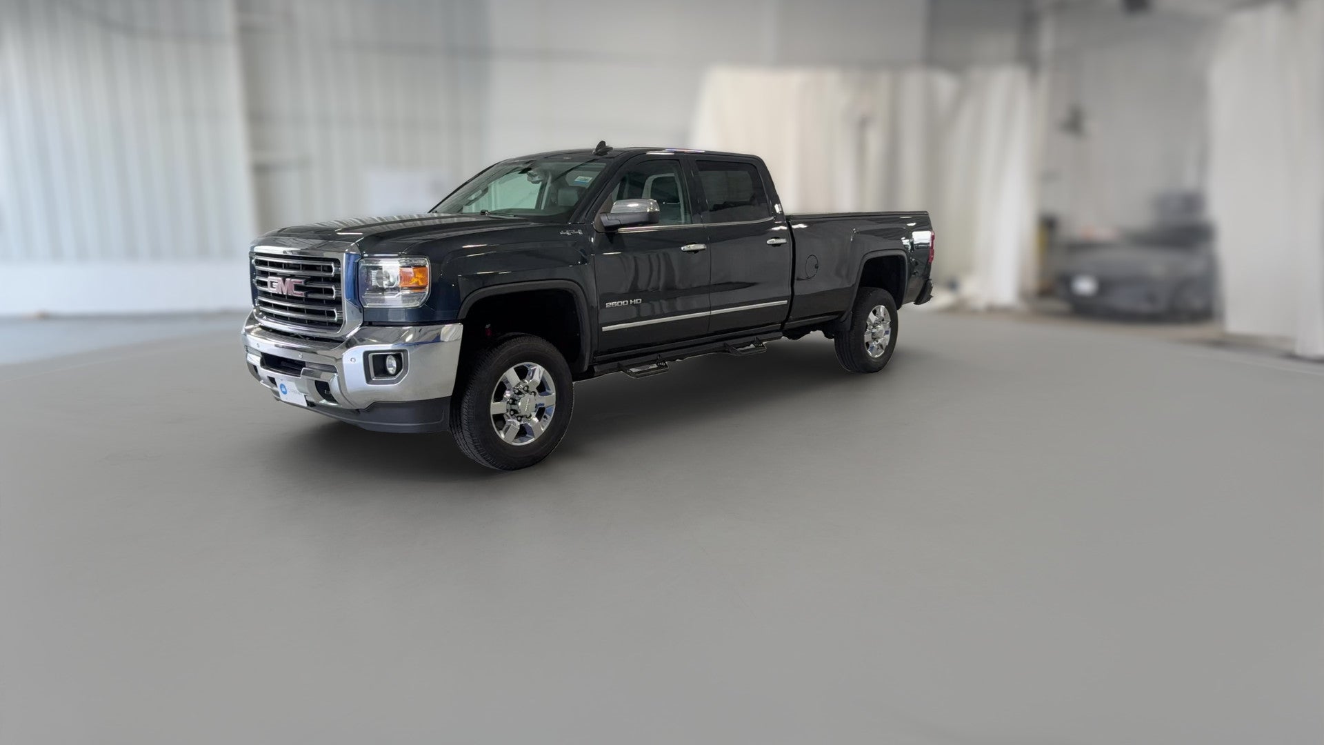 2019 GMC Sierra 2500 HD Crew Cab vehicle photo