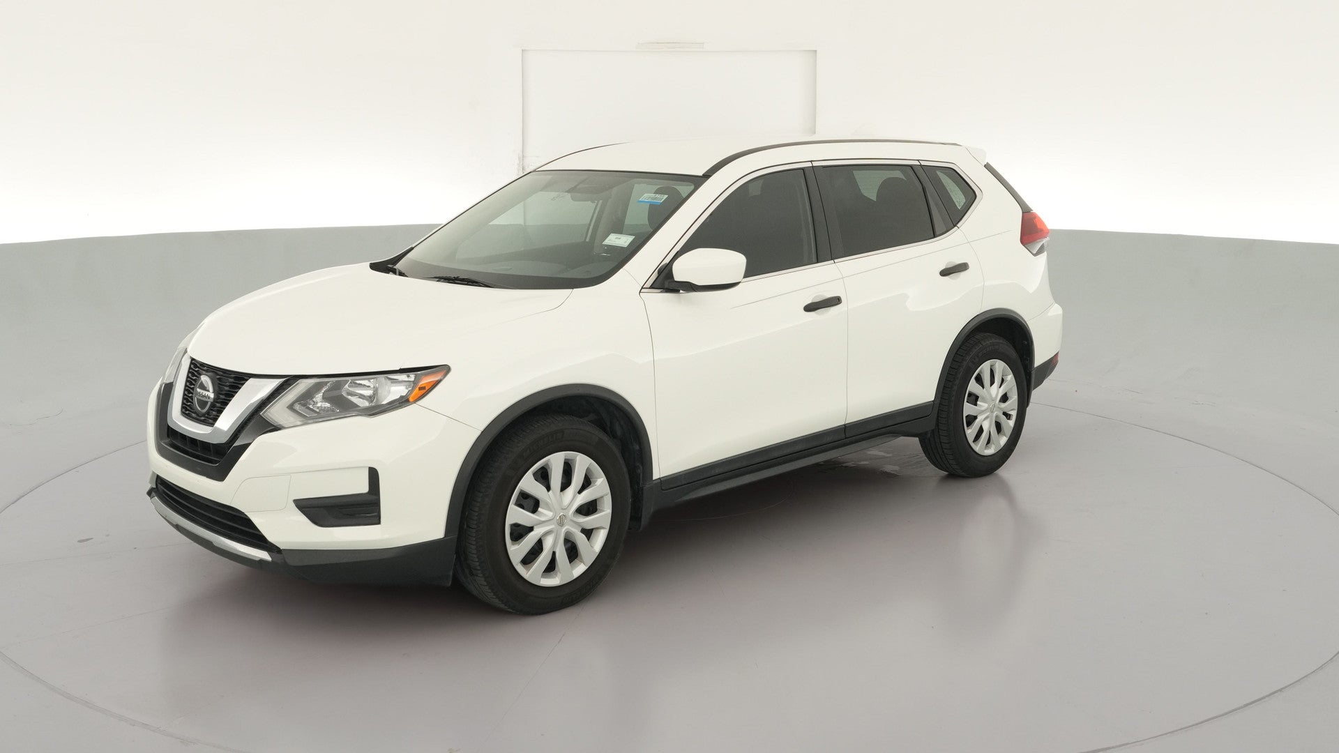 2018 Nissan Rogue vehicle photo