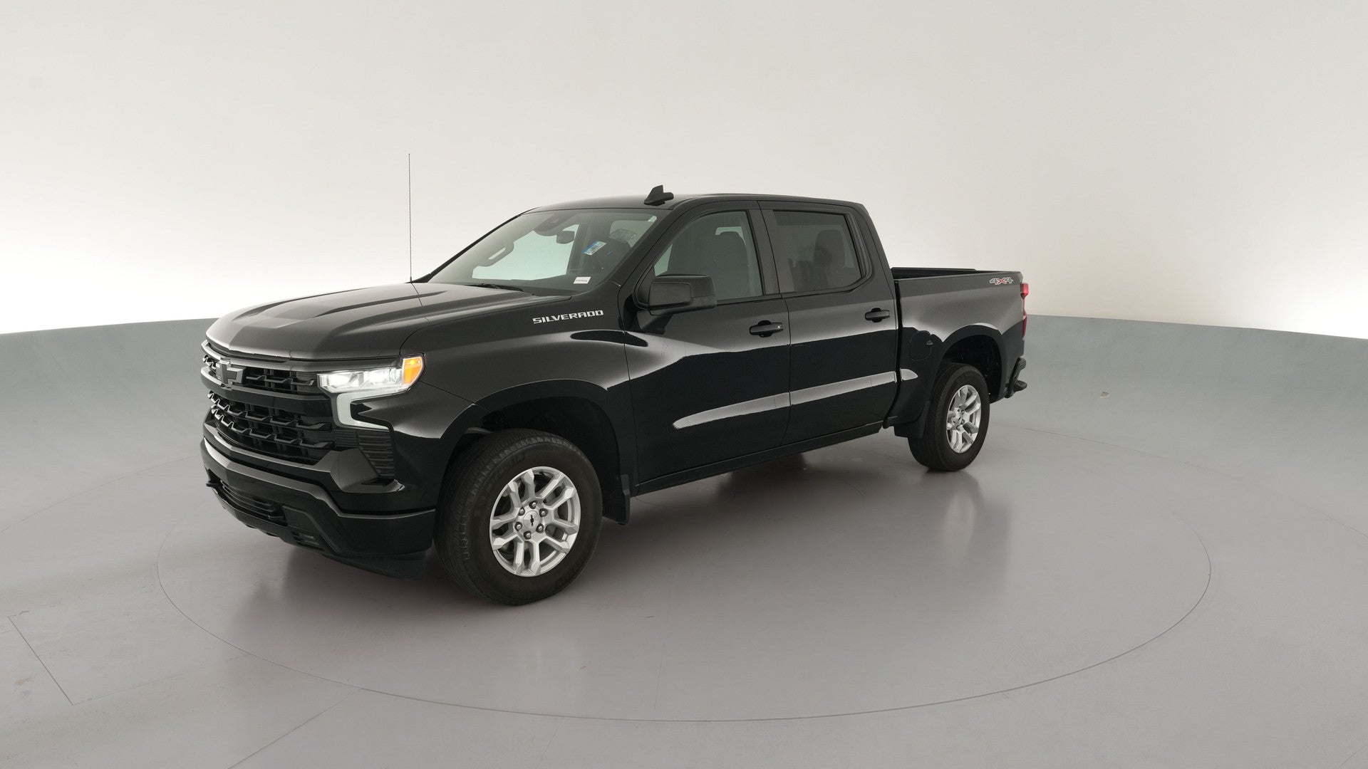 2023 Chevrolet Silverado 1500 Crew Cab vehicle photo