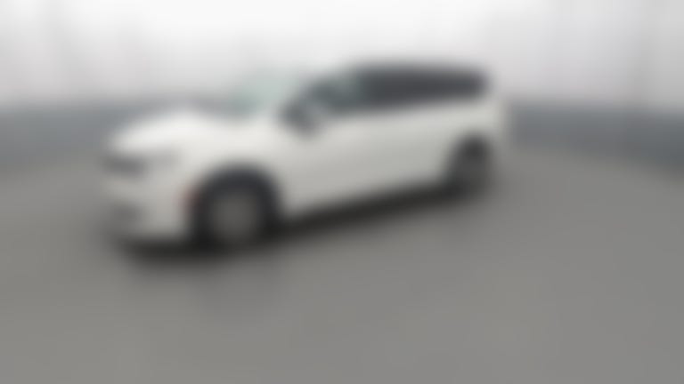 2023 Chrysler Voyager vehicle photo
