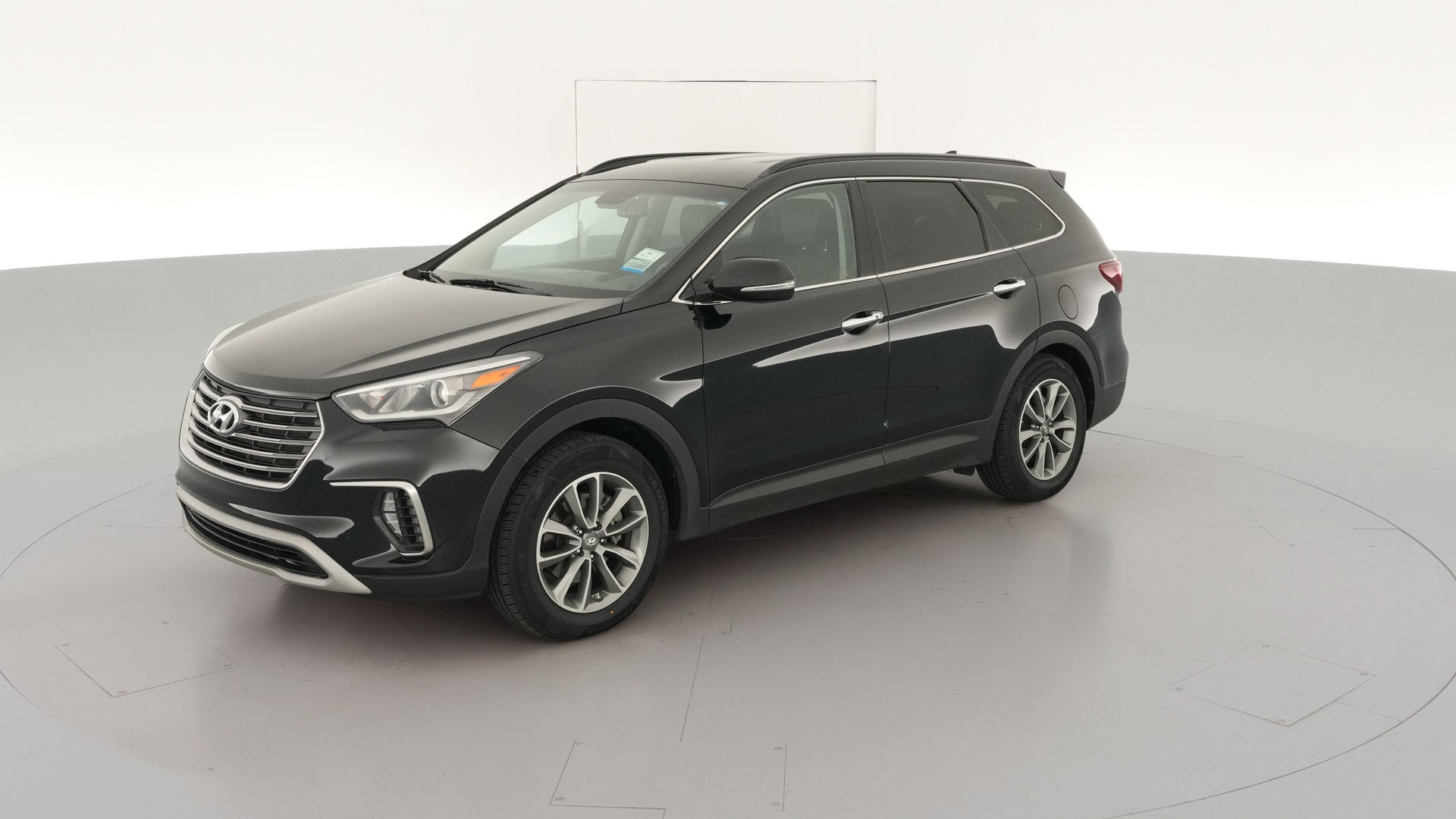 2019 Hyundai Santa Fe XL vehicle photo