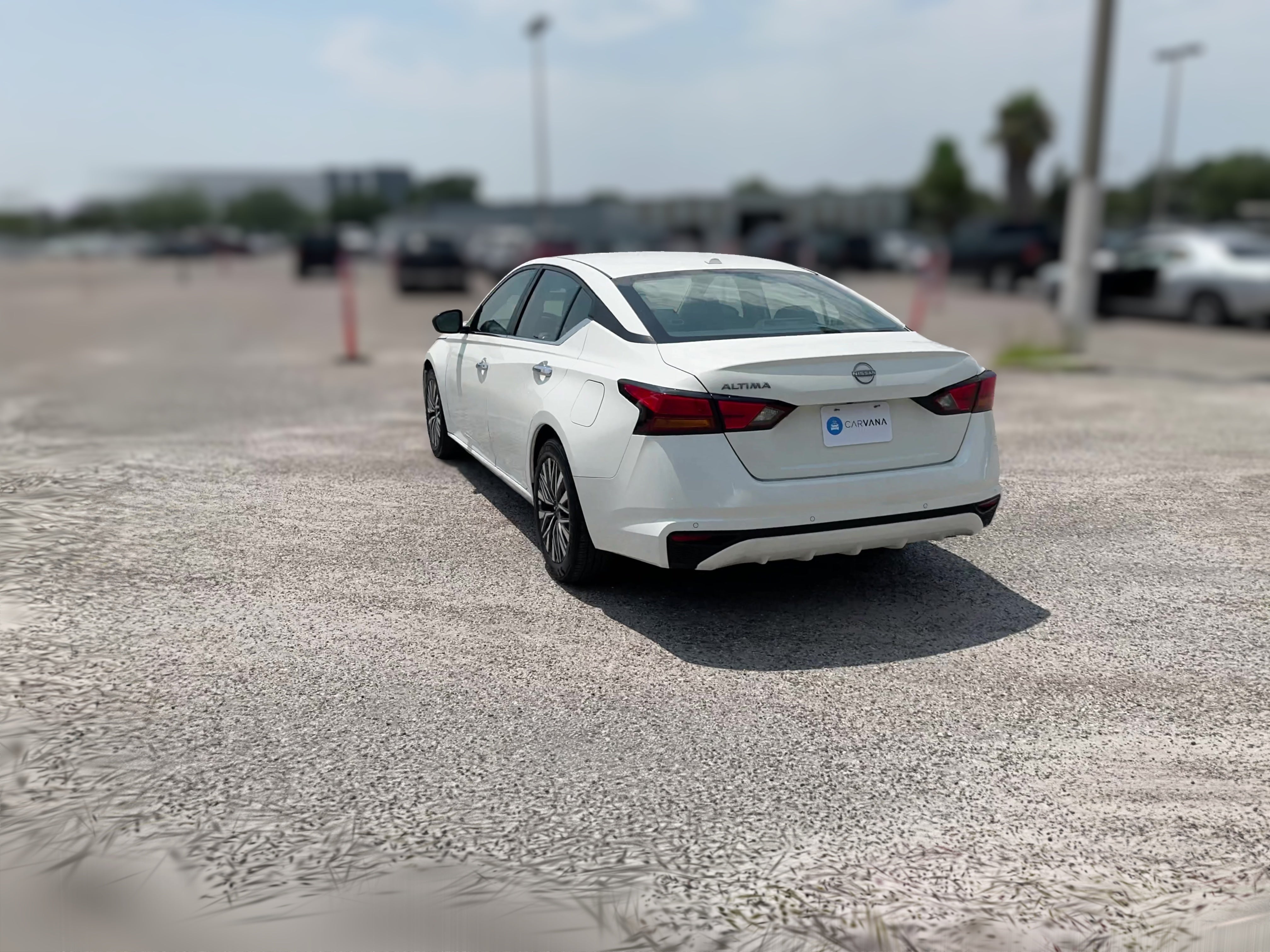 2025 Nissan Altima SV - Photo 24
