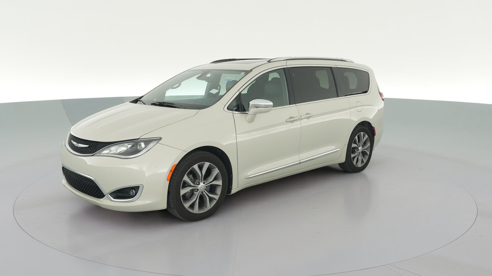 2020 Chrysler Pacifica vehicle photo