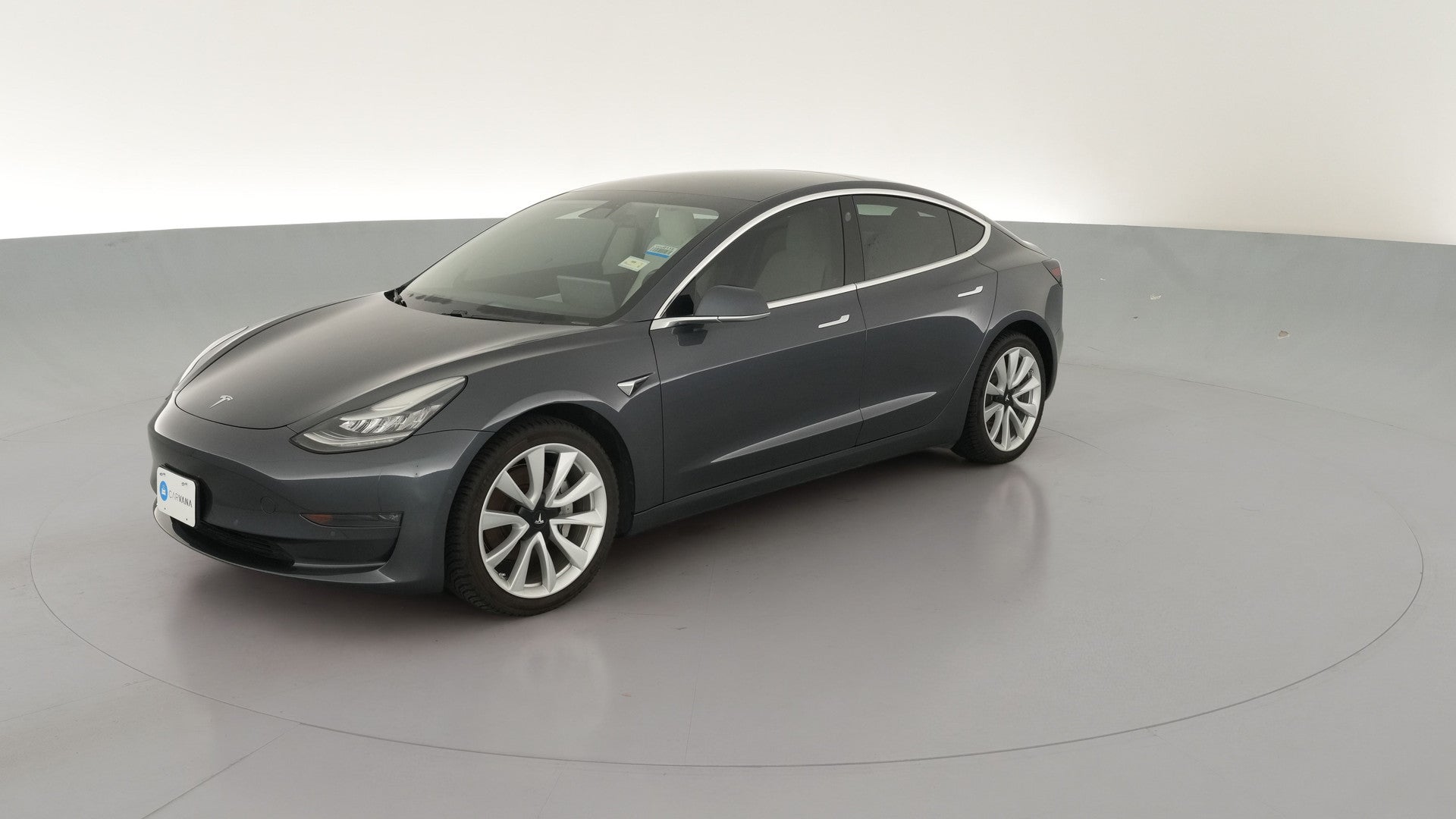 2019 Tesla Model 3 vehicle photo