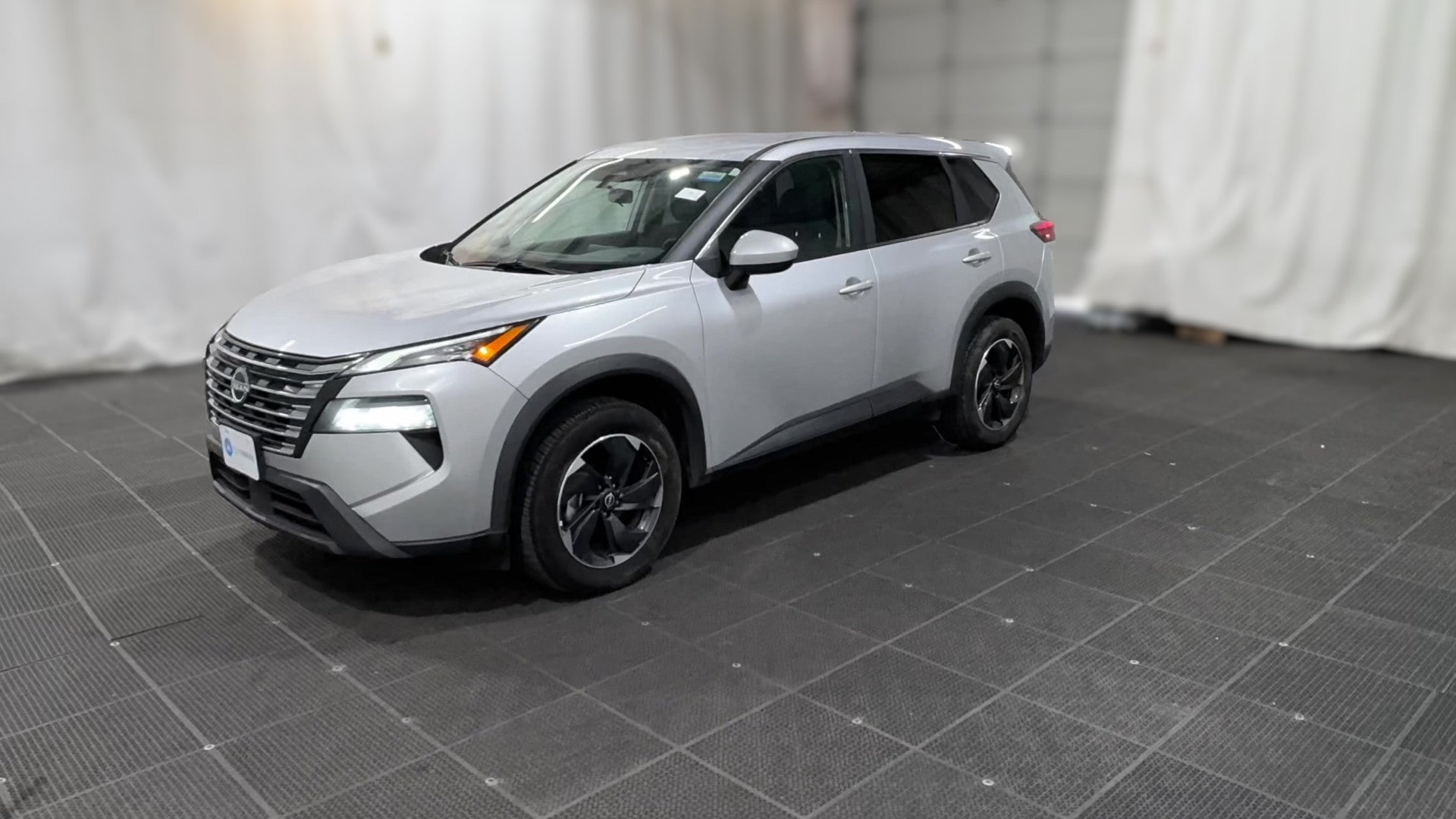 2025 Nissan Rogue vehicle photo