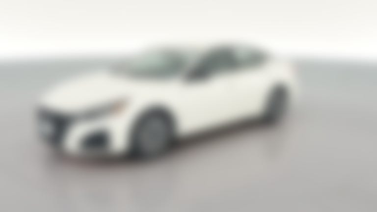 2025 Nissan Altima vehicle photo