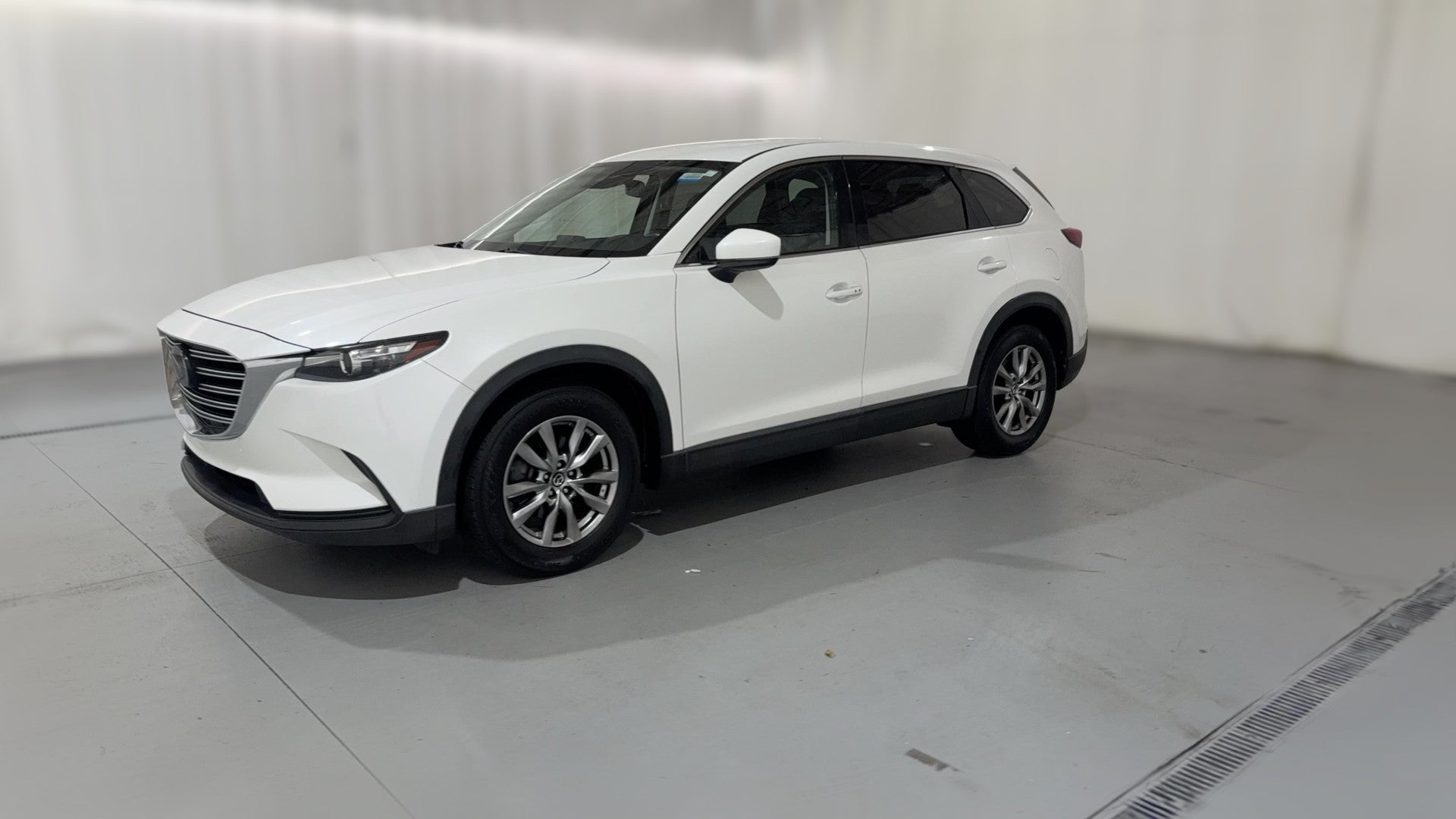 2018 MAZDA CX-9 vehicle photo