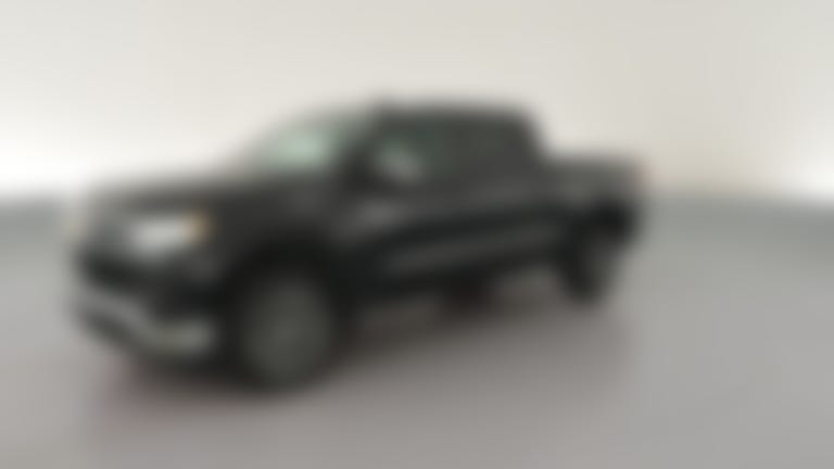 2024 Chevrolet Silverado 1500 Crew Cab vehicle photo
