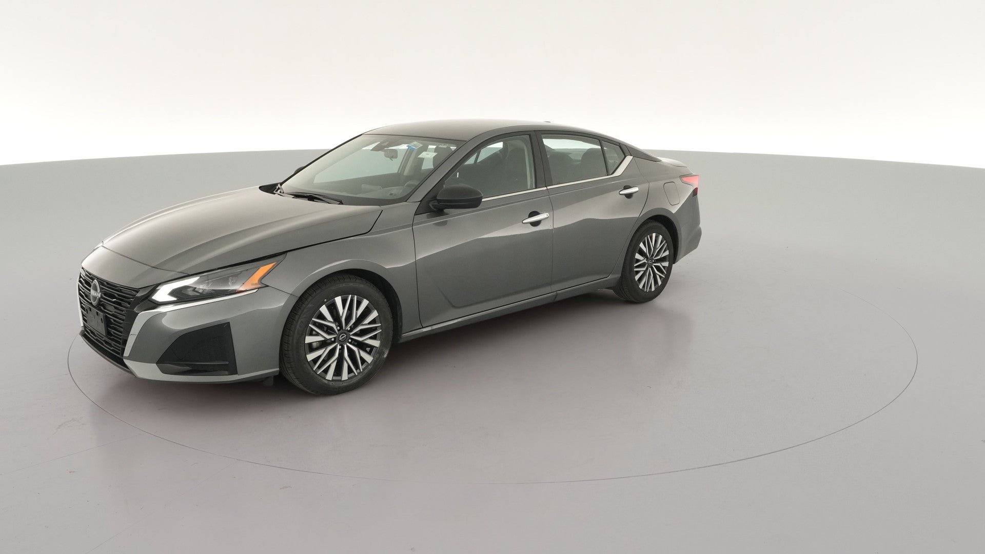 2025 Nissan Altima vehicle photo