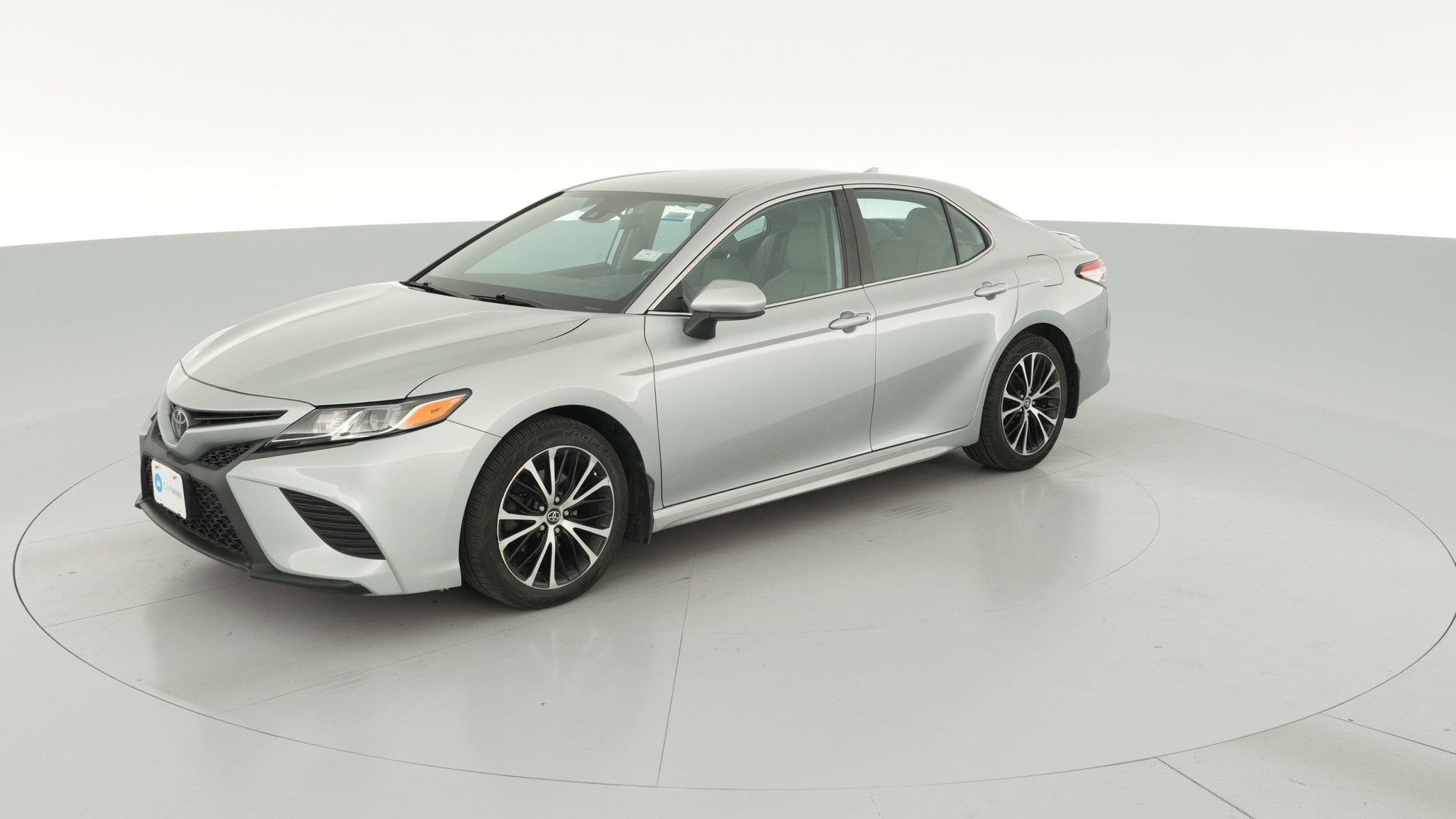 2019 Toyota Camry vehicle photo