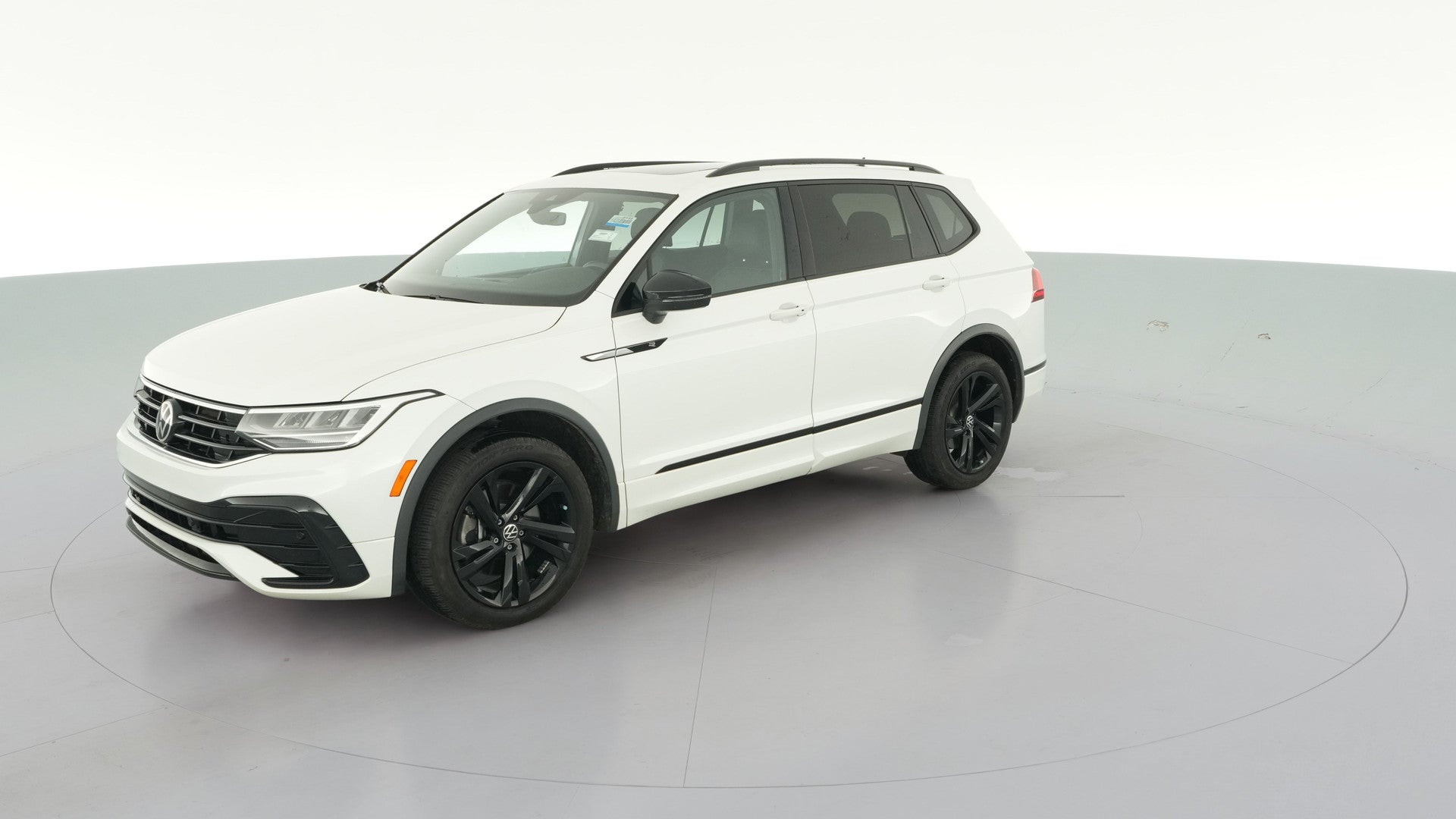 2023 Volkswagen Tiguan vehicle photo