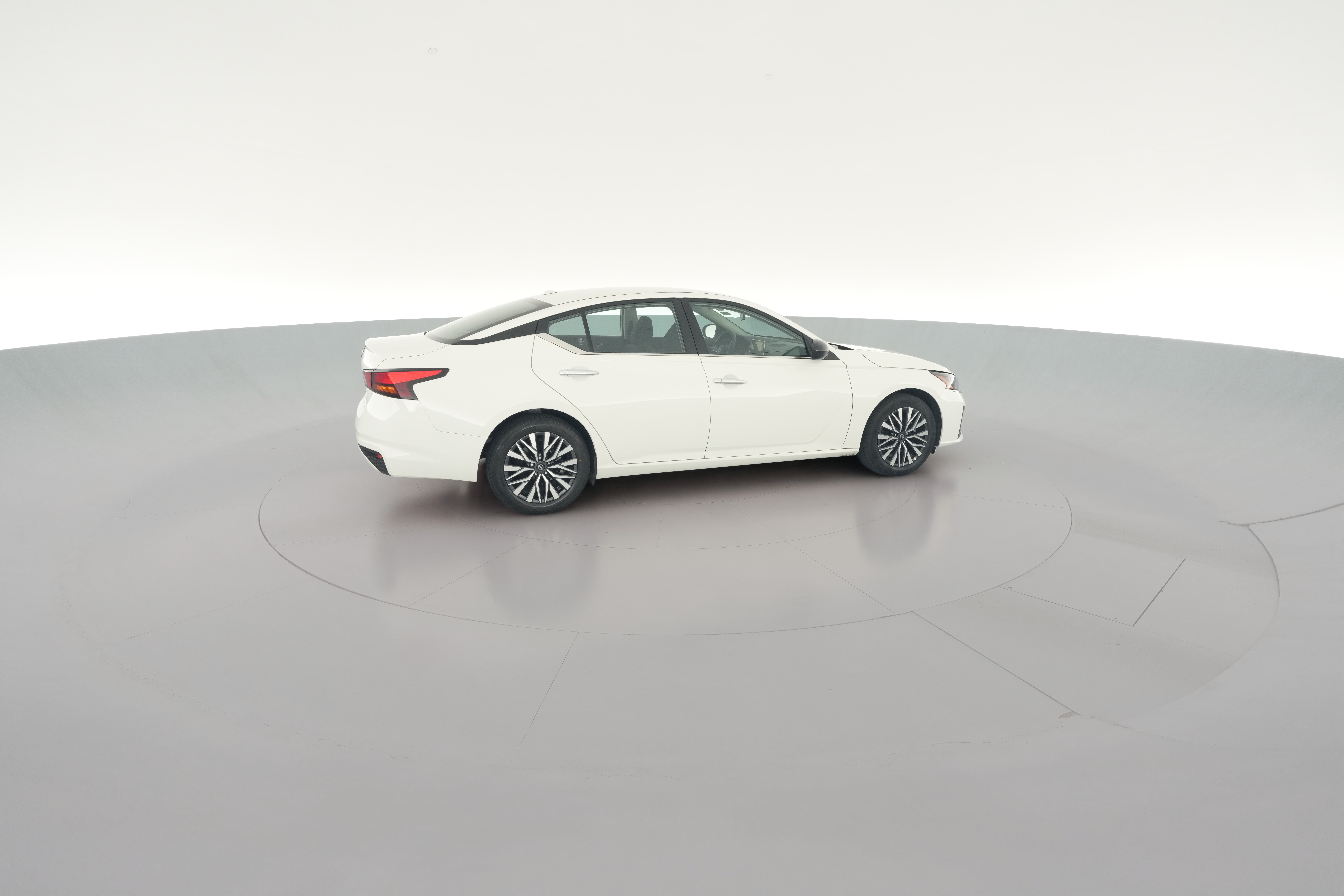 2025 Nissan Altima SV - Photo 28